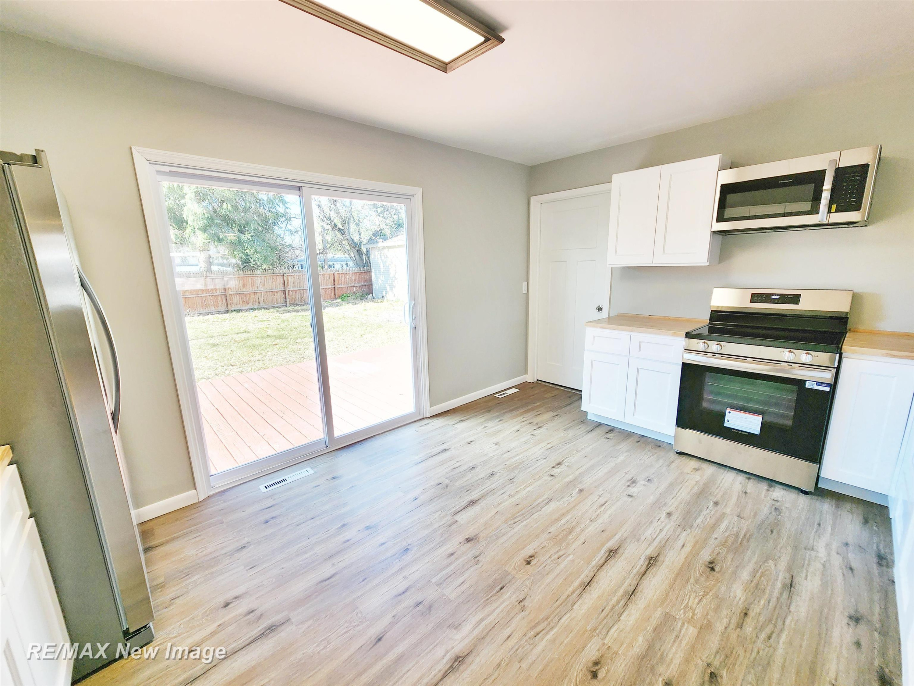 355 N Water Street, Pinconning, MI 48650 — Photo 12