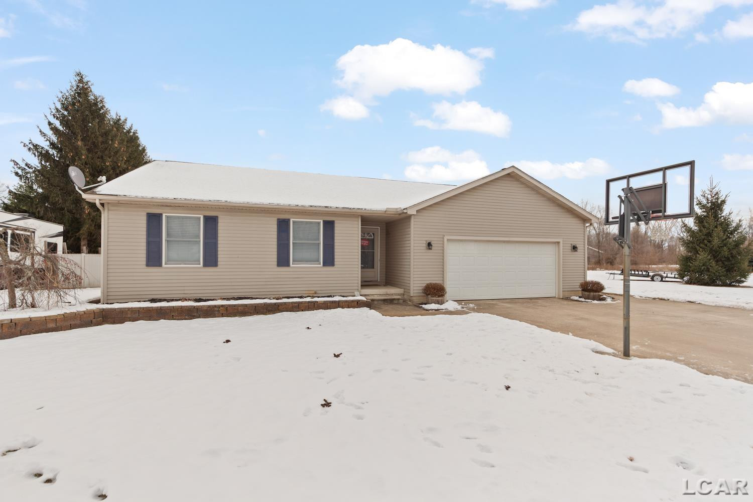 3110 Crabtree Drive, Tecumseh, MI 49286 — front exterior