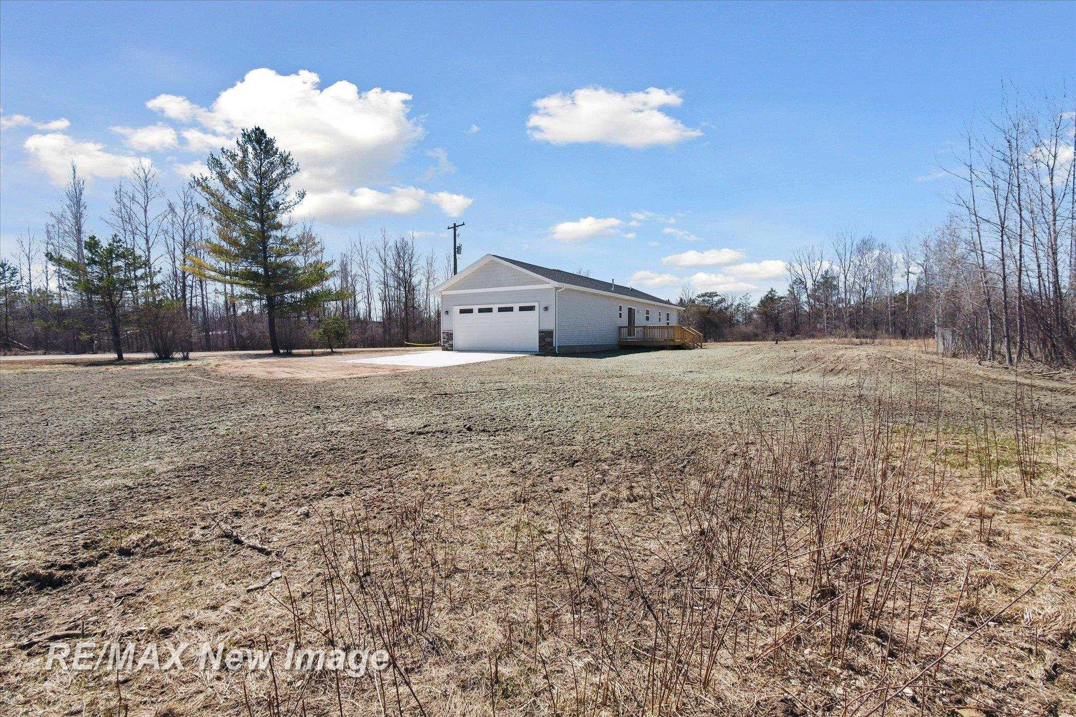 4056 Lang Road, Beaverton, MI 48612 — Photo 4