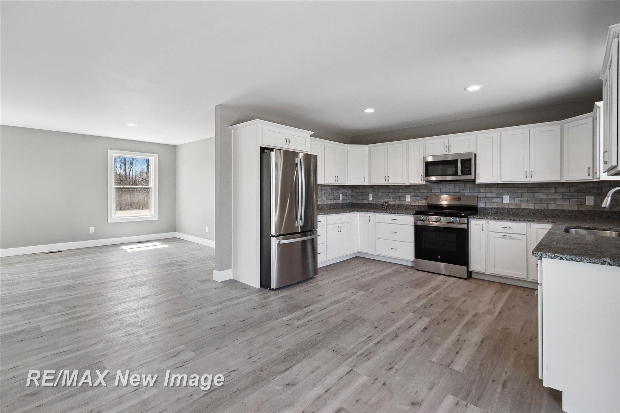 4056 Lang Road, Beaverton, MI 48612 — Photo 15