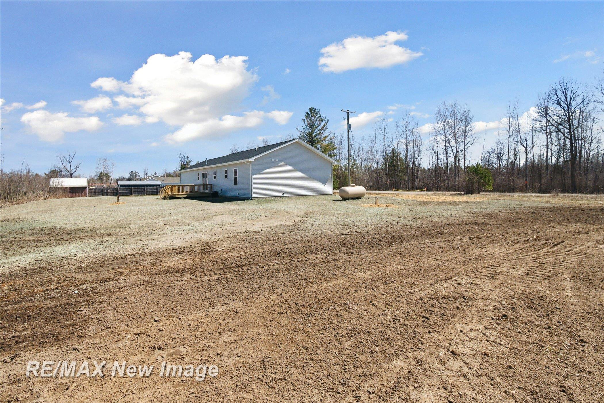 4056 Lang Road, Beaverton, MI 48612 — Photo 35