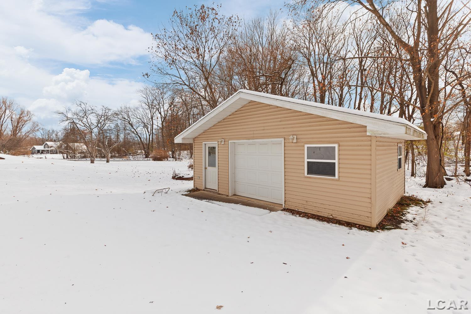9249 TONNEBERGER Drive, Tecumseh, MI 49286 — Photo 3