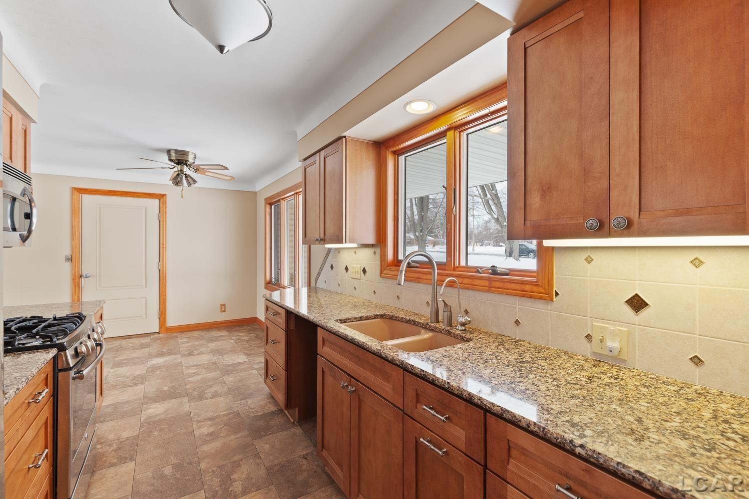 9249 TONNEBERGER Drive, Tecumseh, MI 49286 — Photo 9