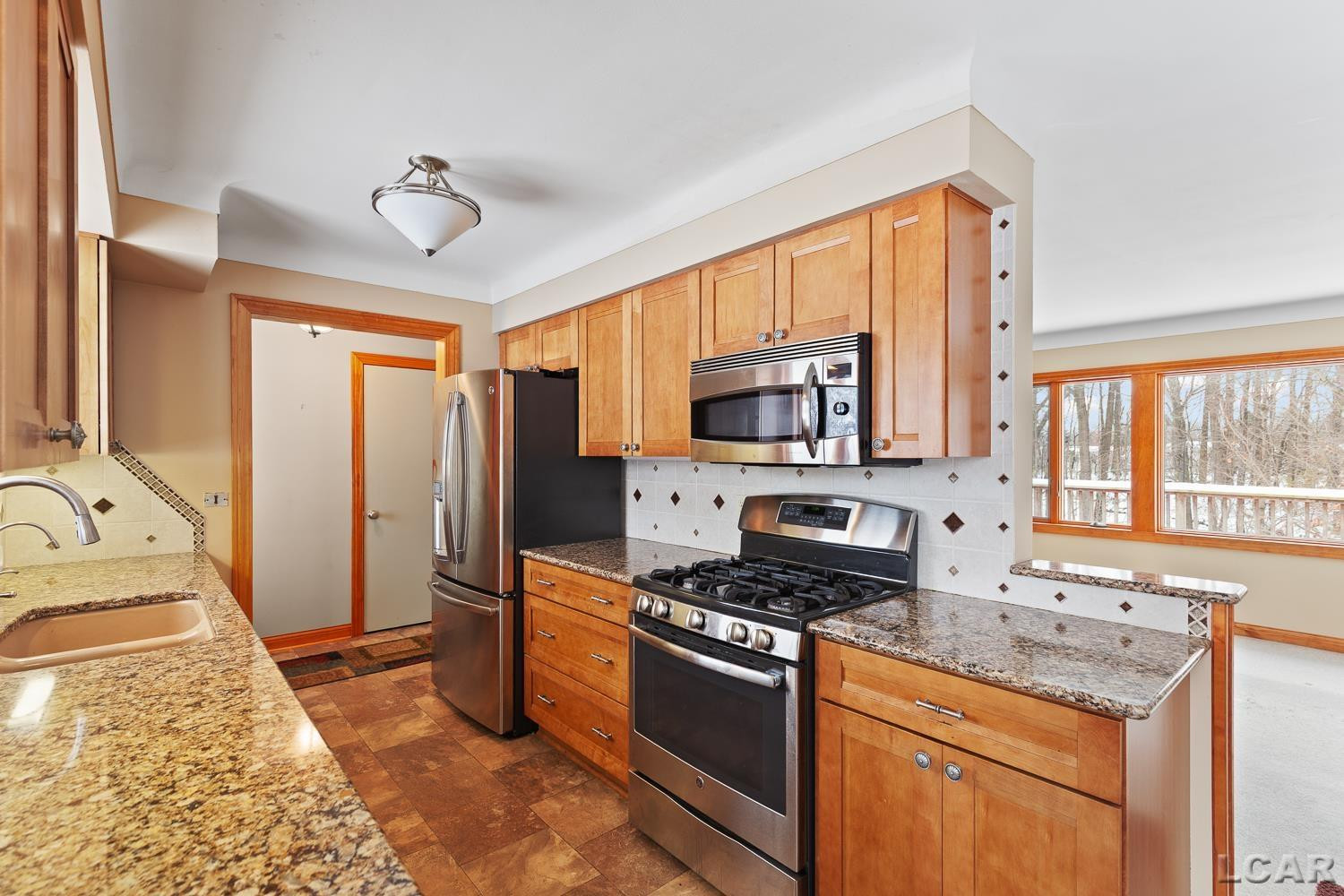 9249 TONNEBERGER Drive, Tecumseh, MI 49286 — Photo 11