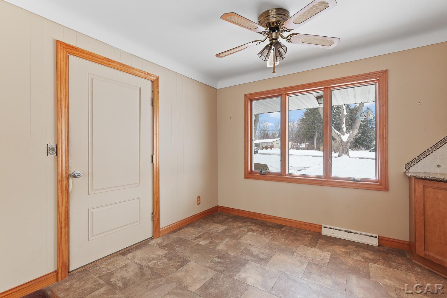 9249 TONNEBERGER Drive, Tecumseh, MI 49286 — Photo 12