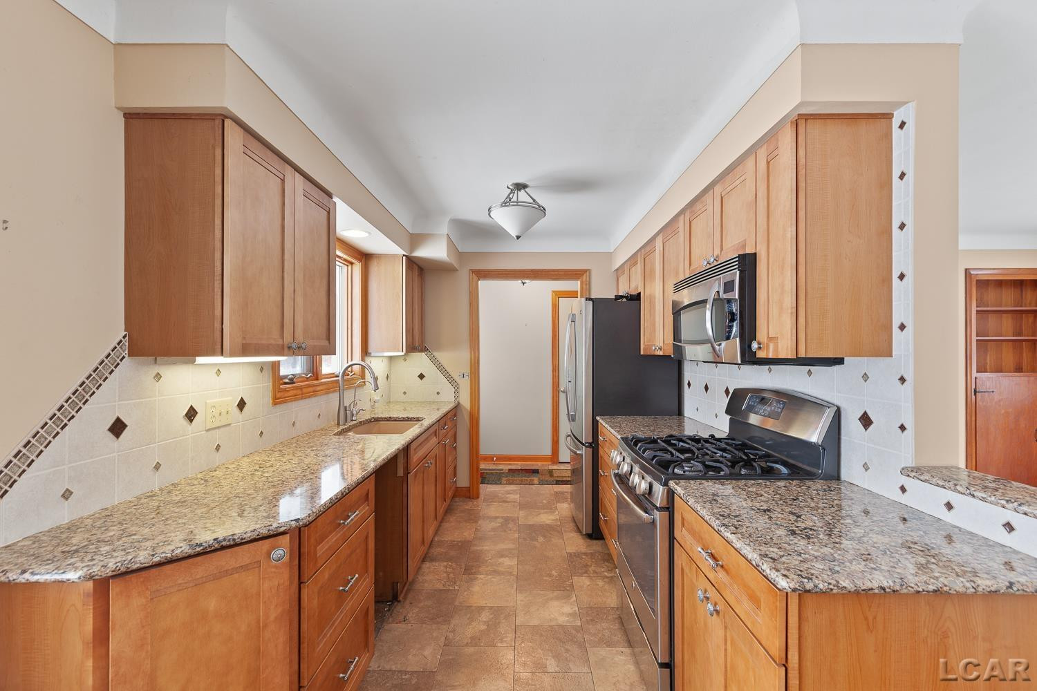 9249 TONNEBERGER Drive, Tecumseh, MI 49286 — Photo 14