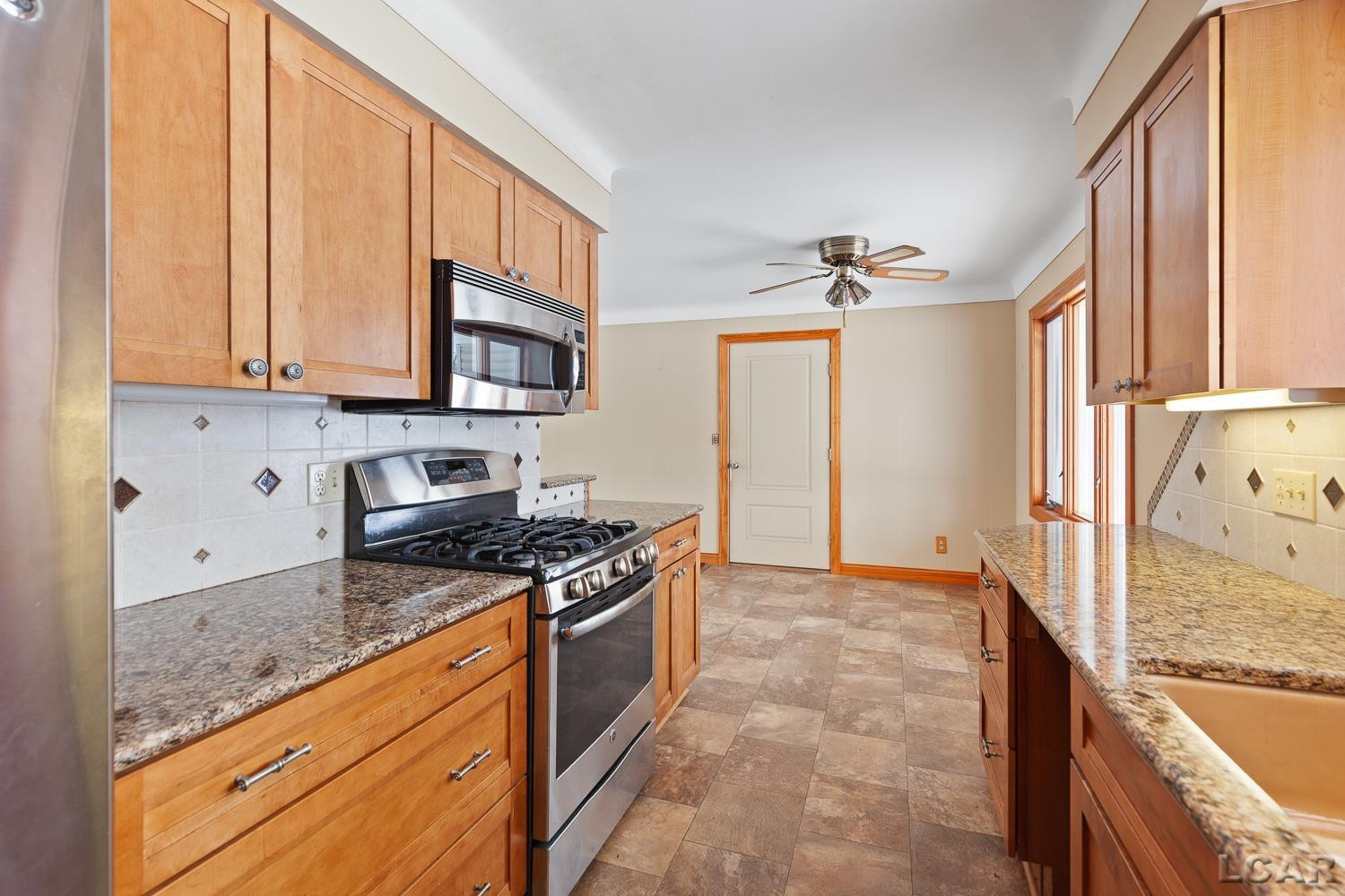 9249 TONNEBERGER Drive, Tecumseh, MI 49286 — Photo 15