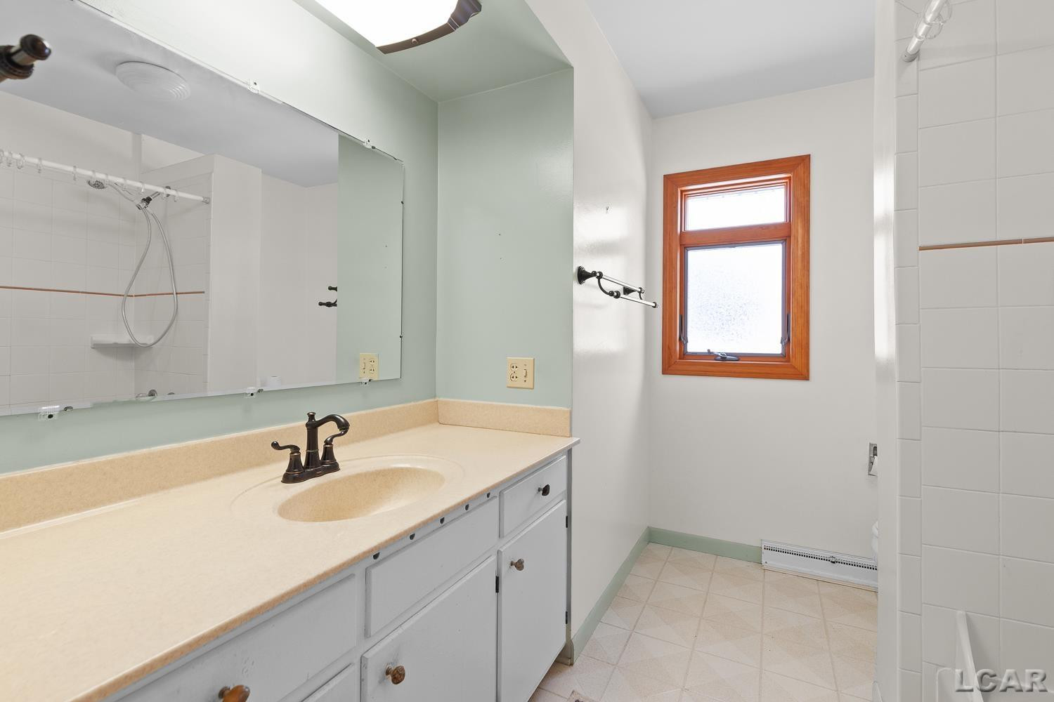 9249 TONNEBERGER Drive, Tecumseh, MI 49286 — Photo 16