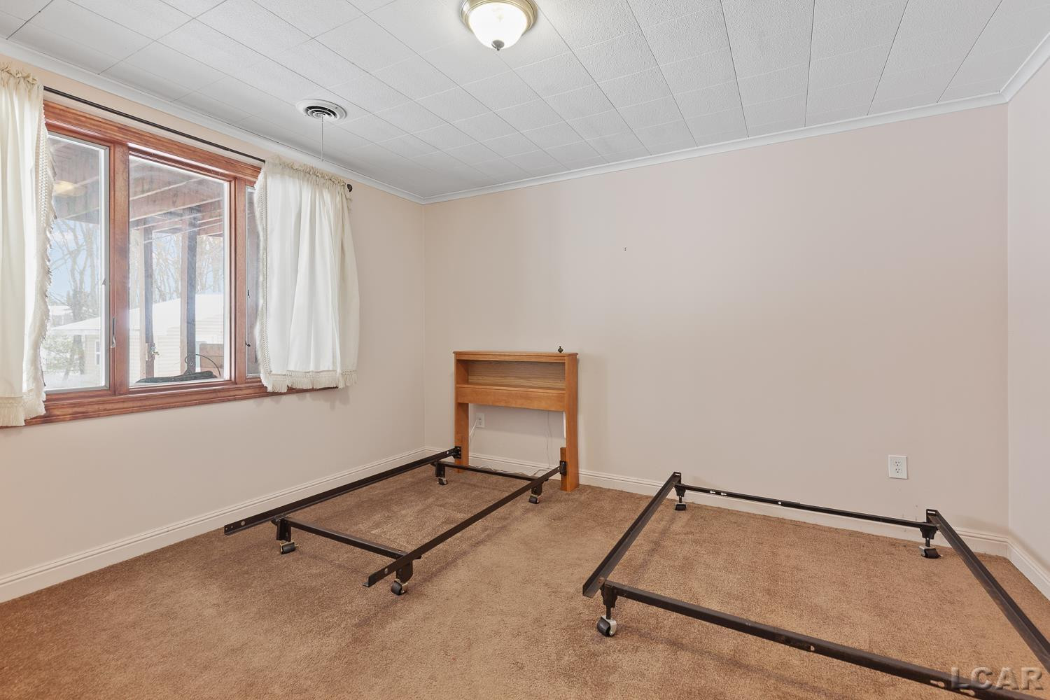 9249 TONNEBERGER Drive, Tecumseh, MI 49286 — Photo 24
