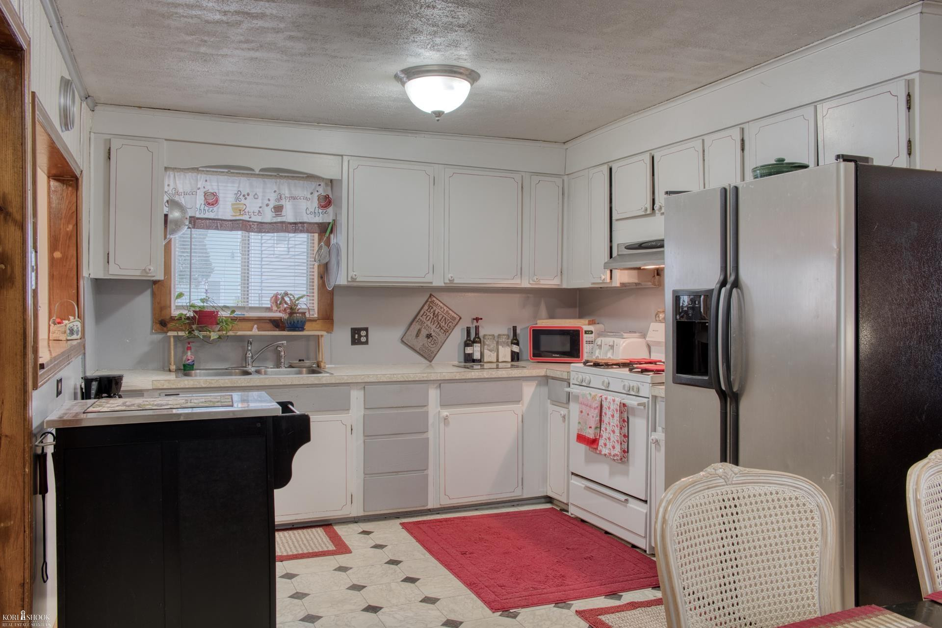 302 E State Street, Corunna, MI 48817 — Photo 2