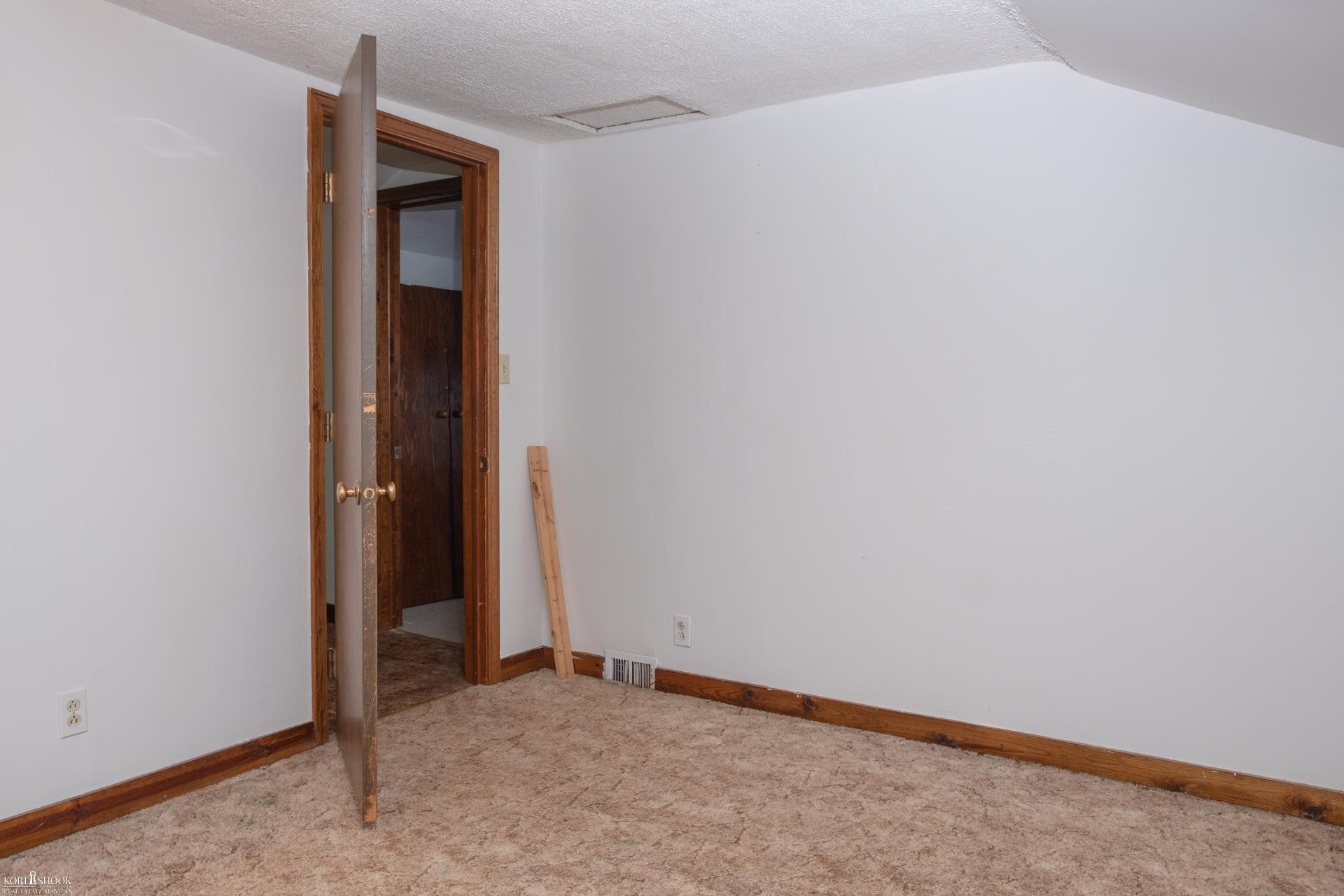 302 E State Street, Corunna, MI 48817 — Photo 16
