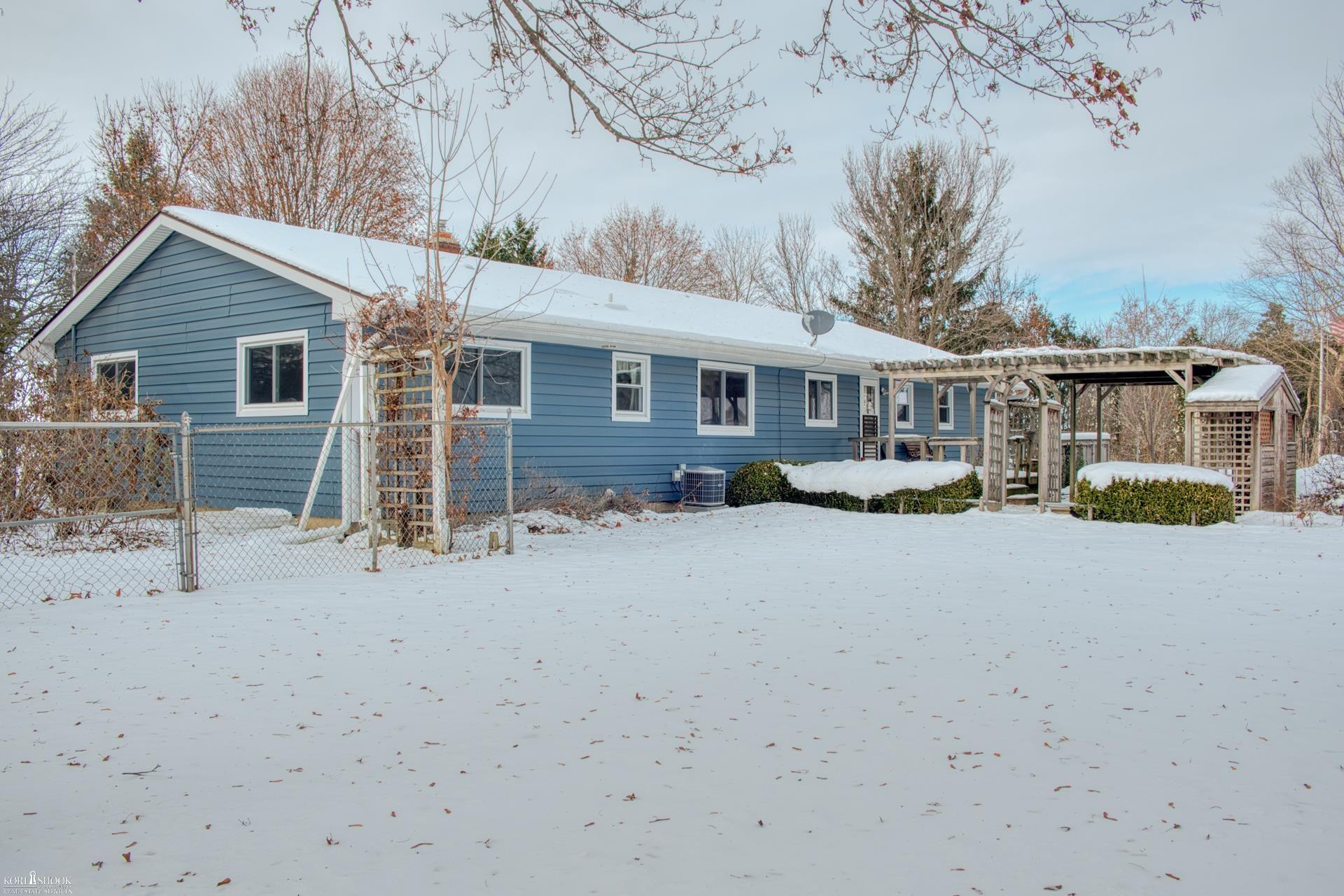 6209 S Byron Road, Durand, MI 48429 — Photo 32