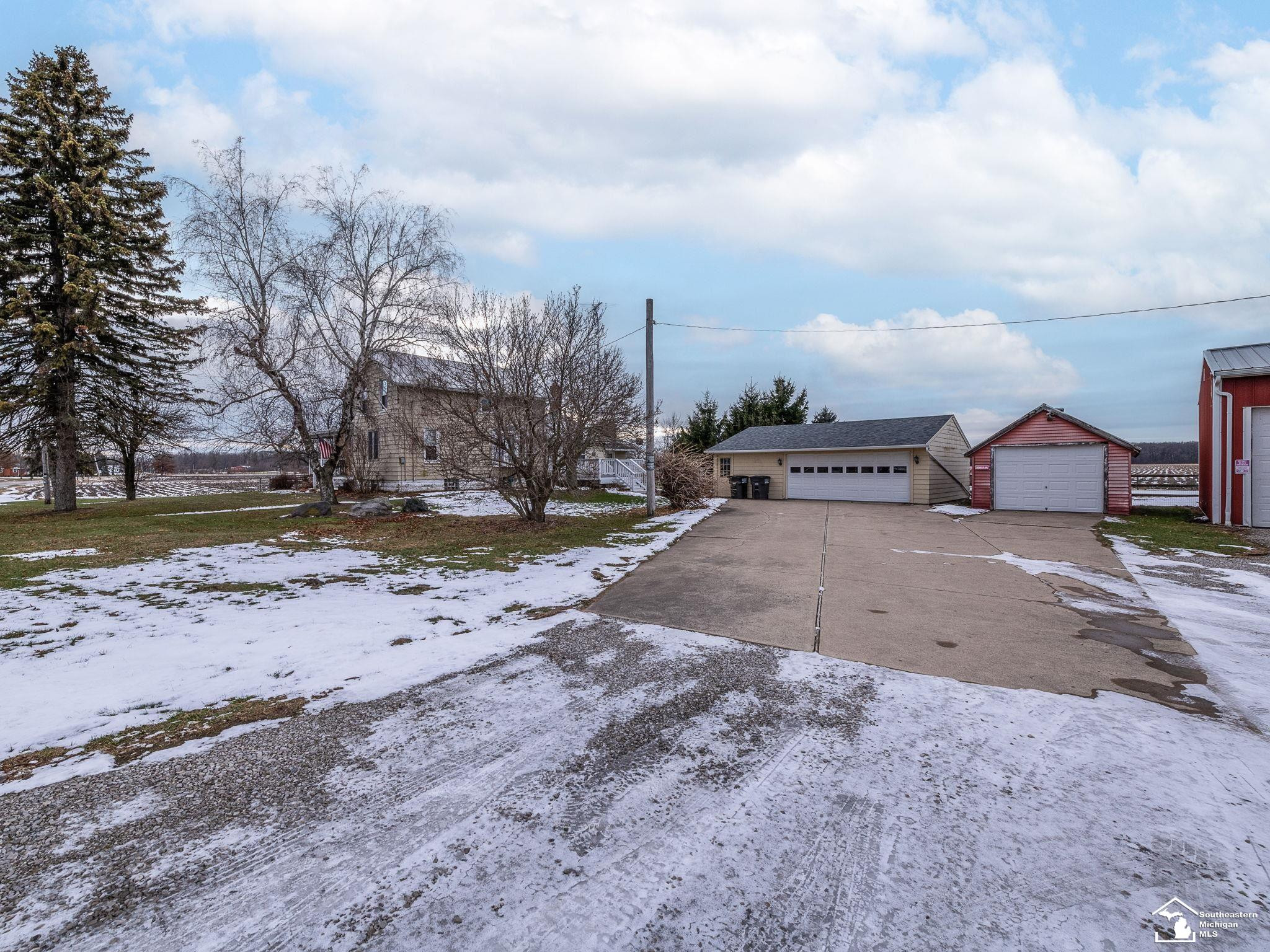 8705 Steffas Road, Monroe, MI 48162 — Photo 9