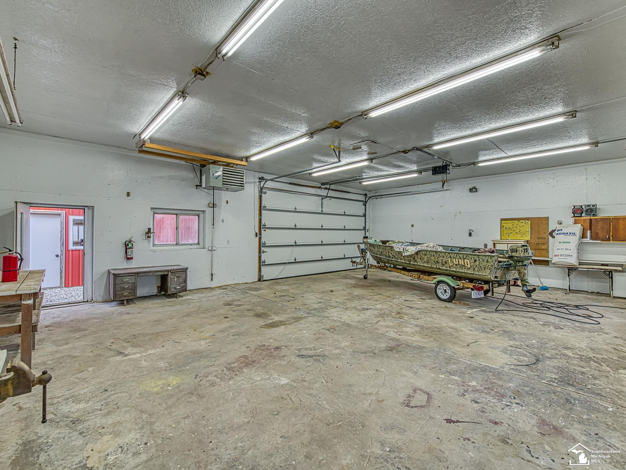 8705 Steffas Road, Monroe, MI 48162 — Photo 12