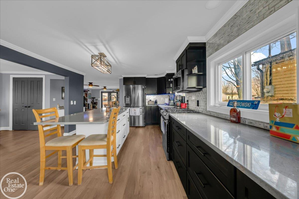 7454 Dyke Road, MI 48001 — Photo 8