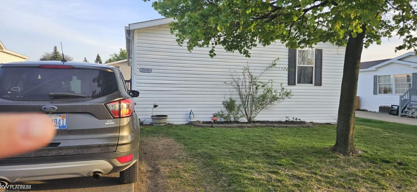 20353 Moross Road, Detroit, MI, 48224