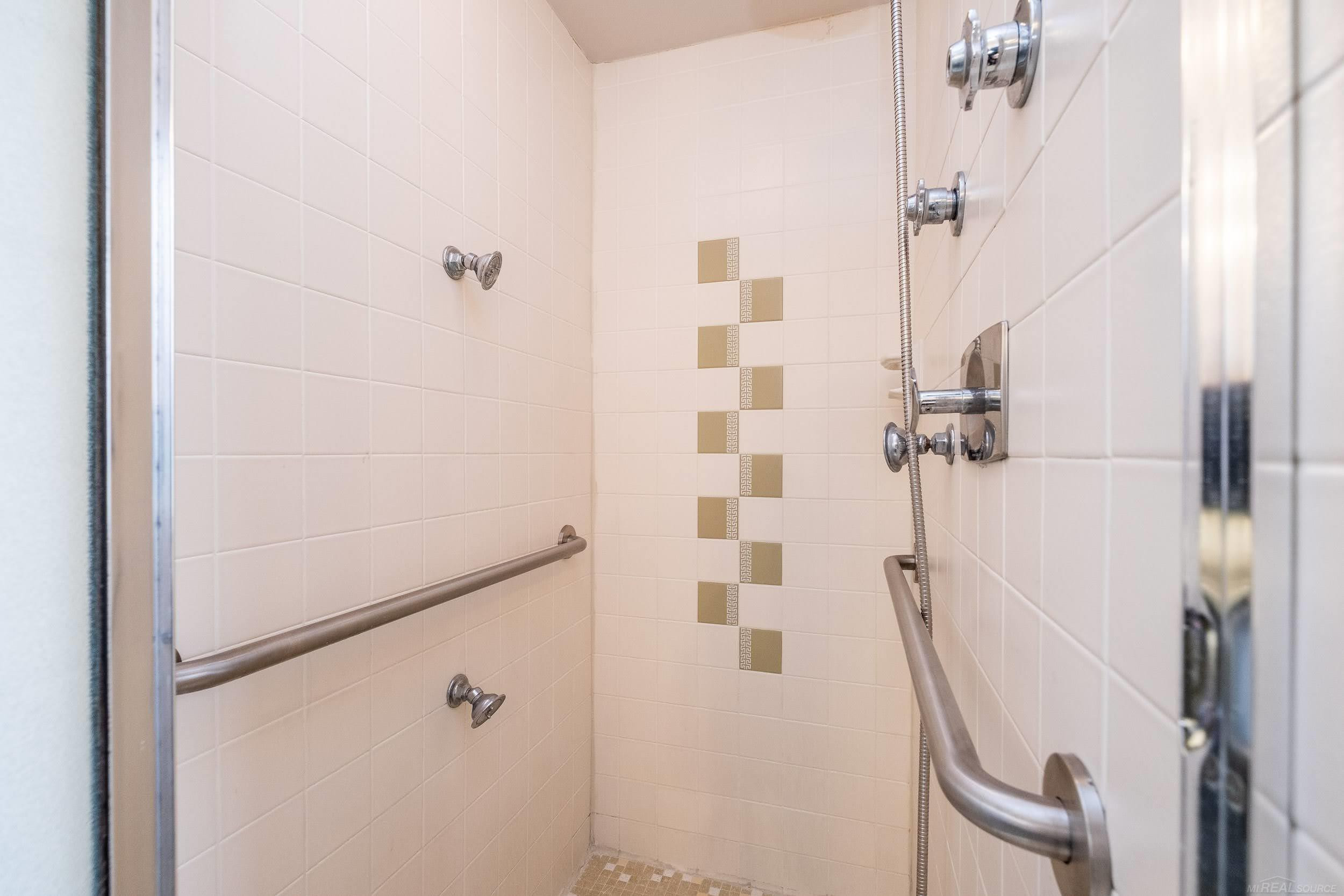 21860 Normandale Street, Beverly Hills, MI 48025 — Photo 27