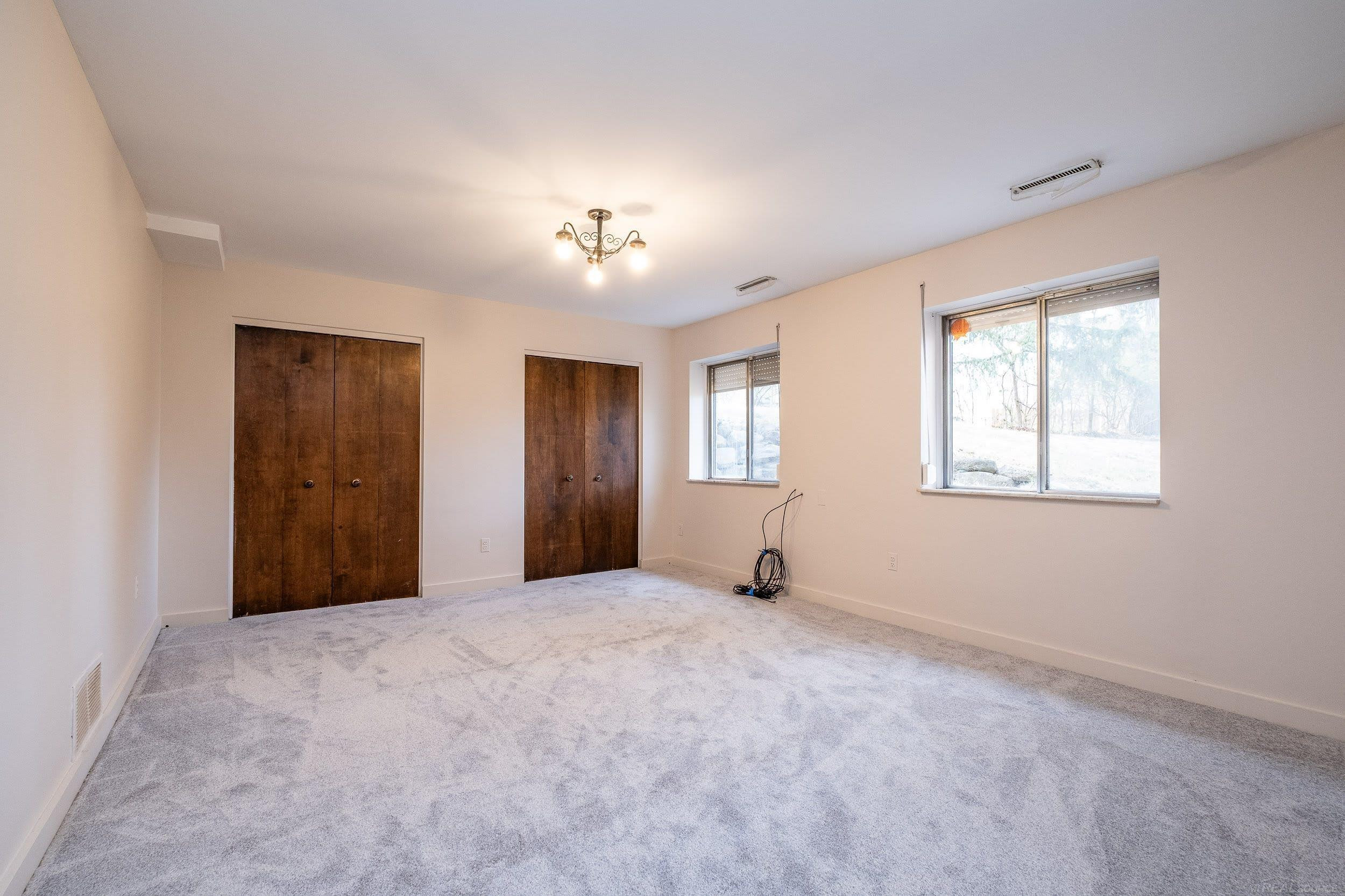 21860 Normandale Street, Beverly Hills, MI 48025 — Photo 37