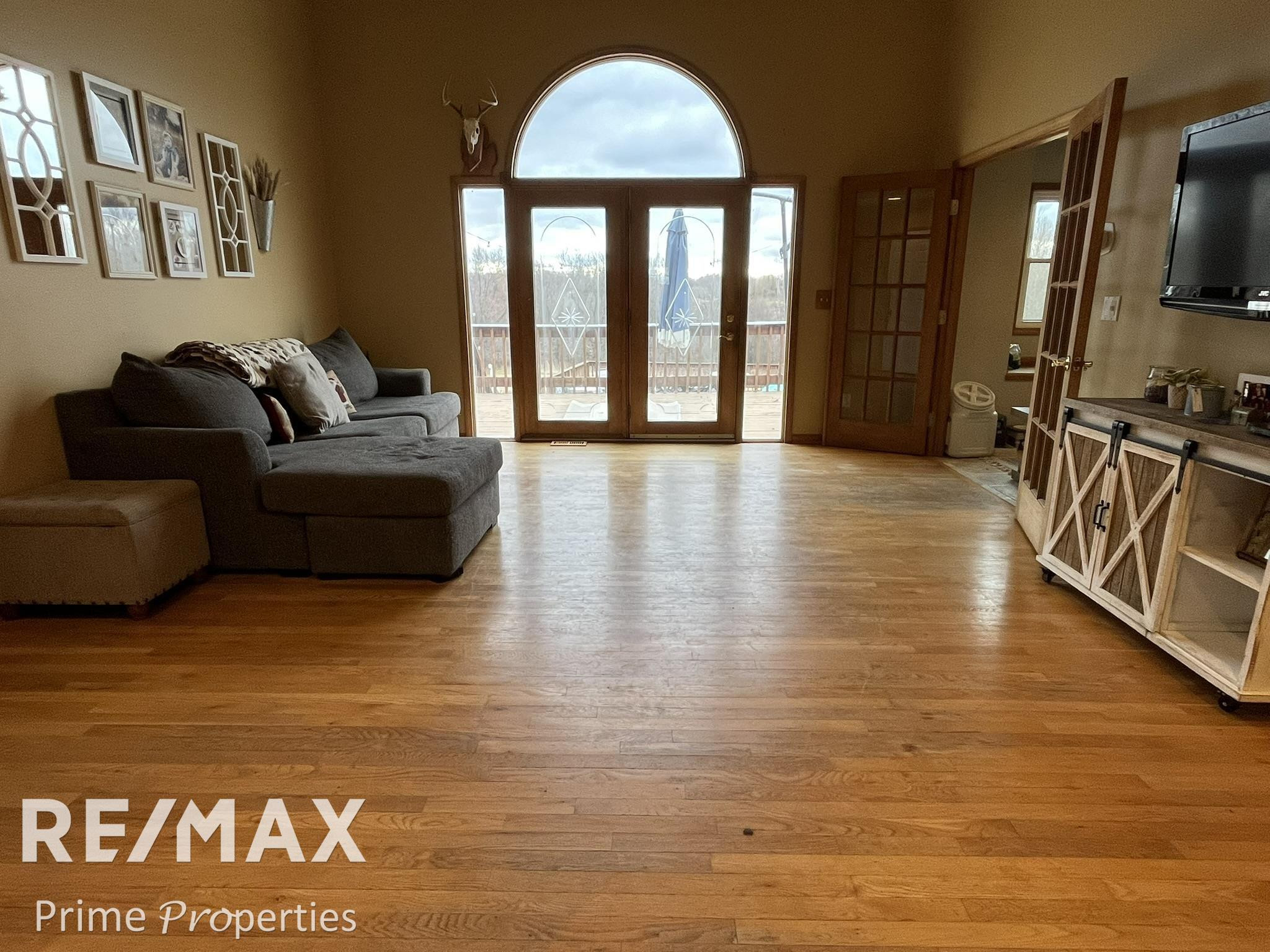 4121 Thom Road, Columbiaville, MI 48421 — Photo 2