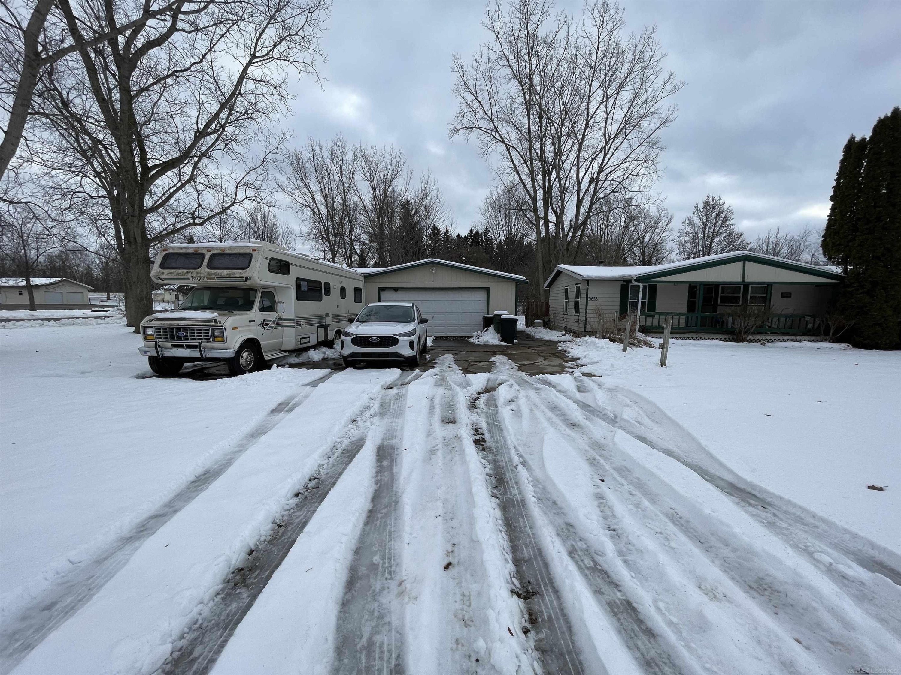 9628 Hamill Road, Otisville, MI 48463 — Photo 2