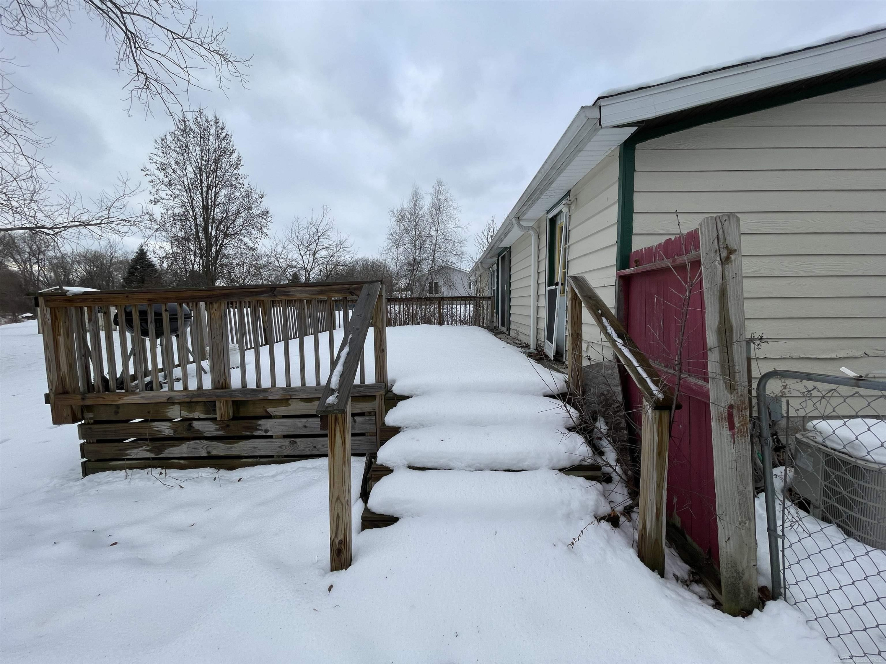 9628 Hamill Road, Otisville, MI 48463 — Photo 8