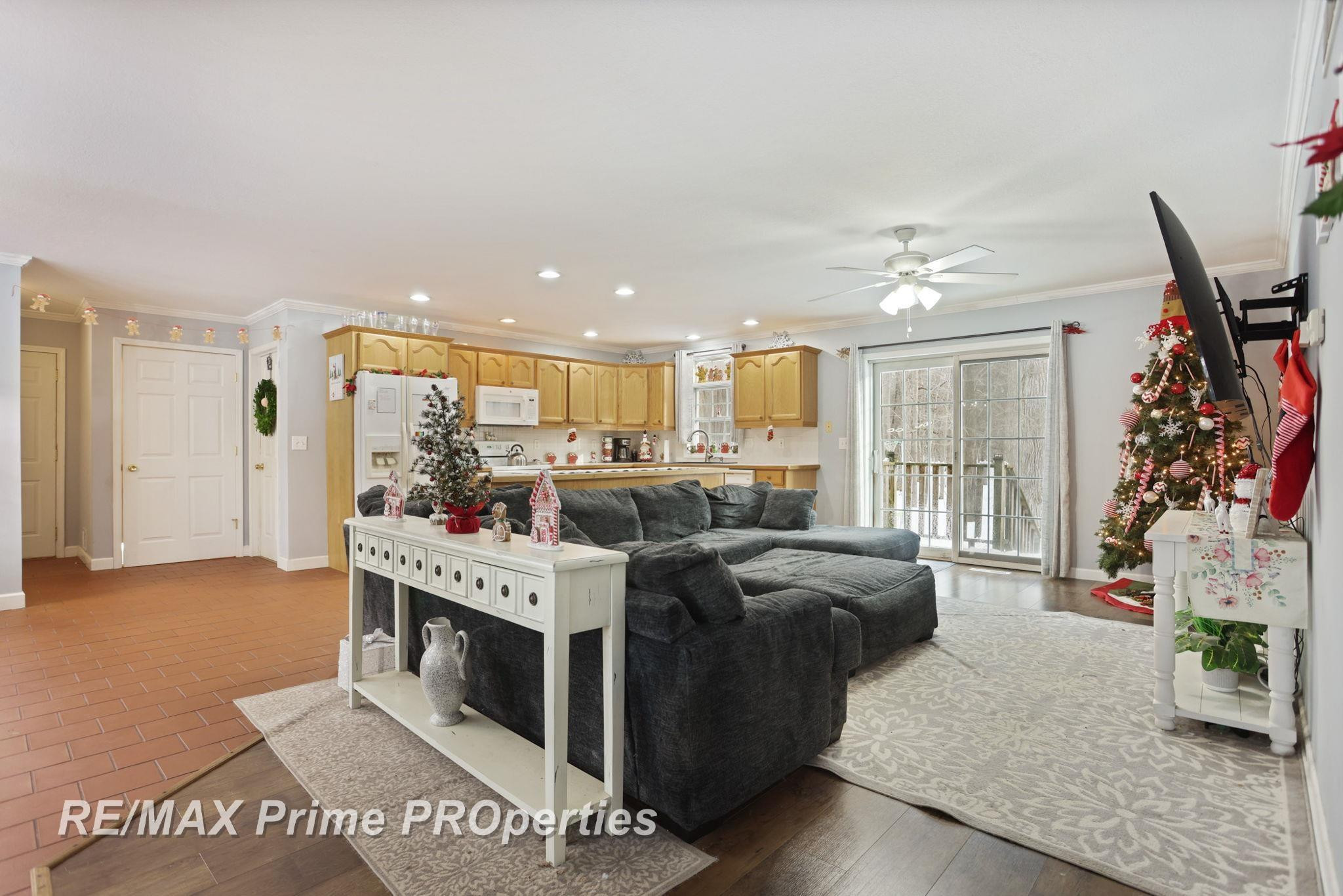 11549 Maple Road, Birch Run, MI 48415 — Photo 8