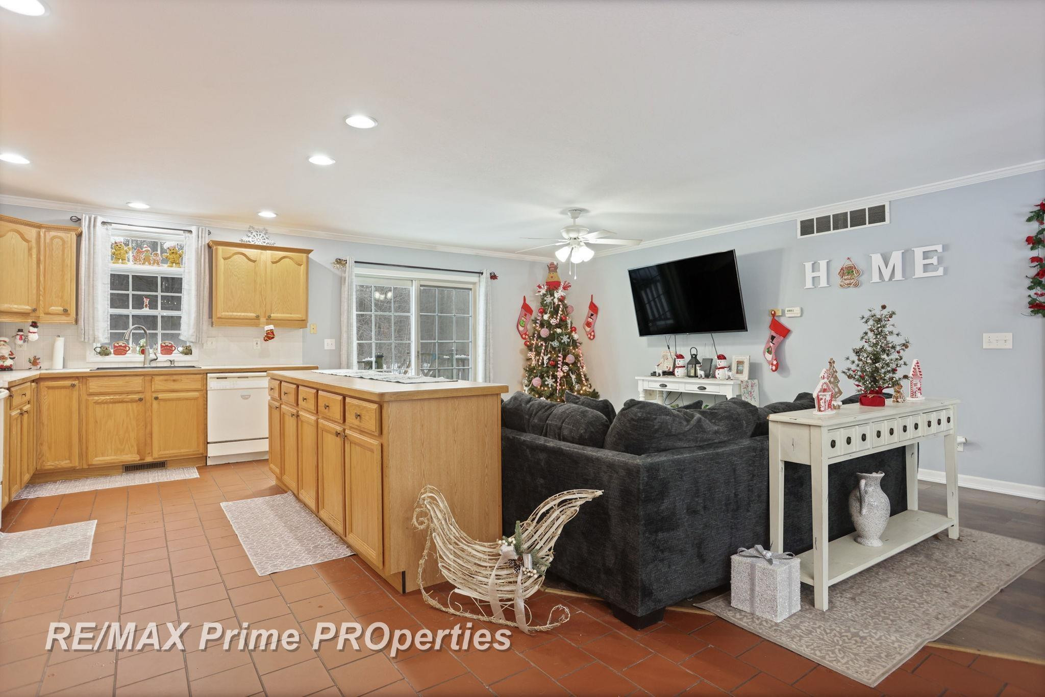 11549 Maple Road, Birch Run, MI 48415 — Photo 13