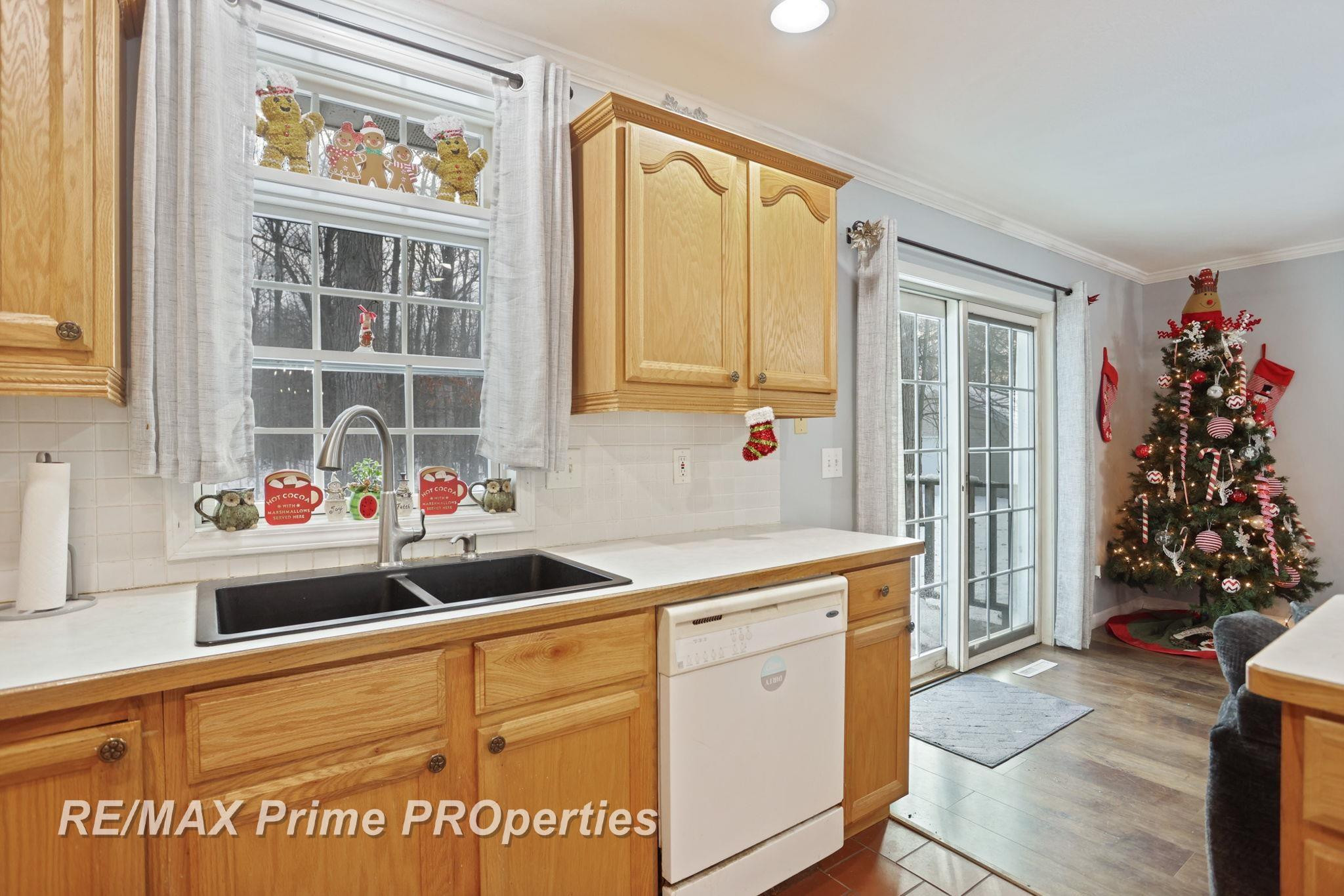 11549 Maple Road, Birch Run, MI 48415 — Photo 17