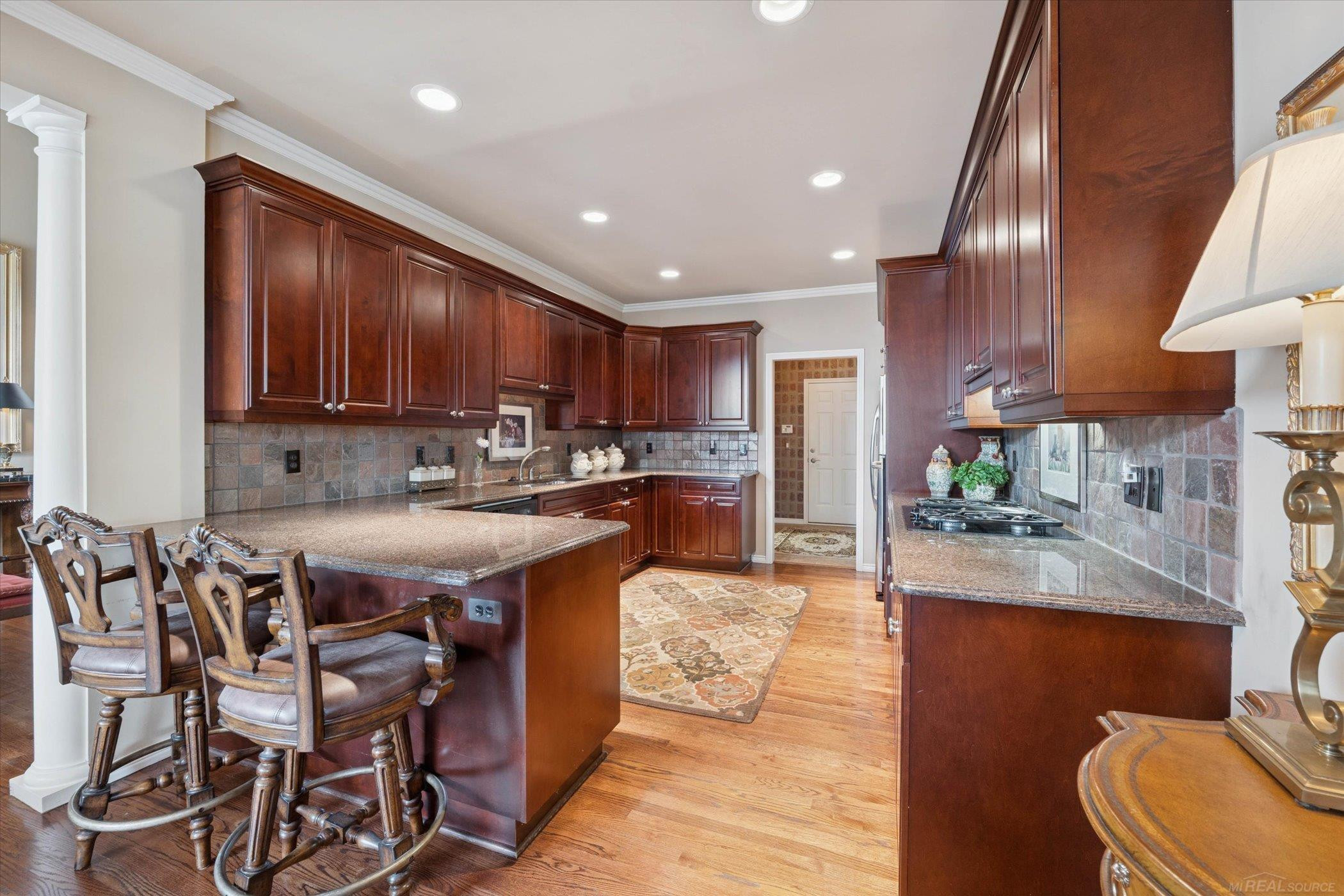 2794 Castlemartin Court, MI 48306 — Photo 12