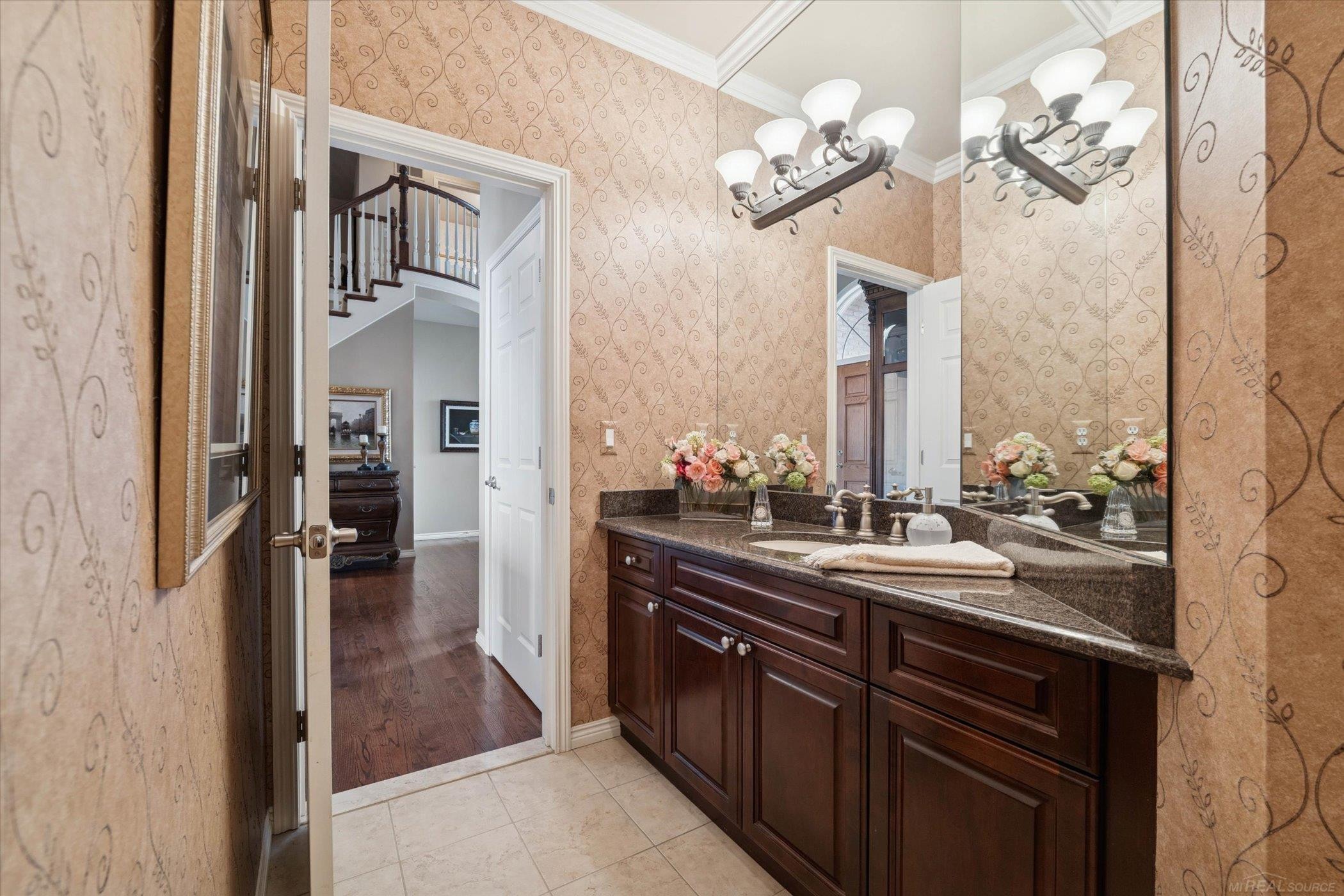 2794 Castlemartin Court, MI 48306 — Photo 20