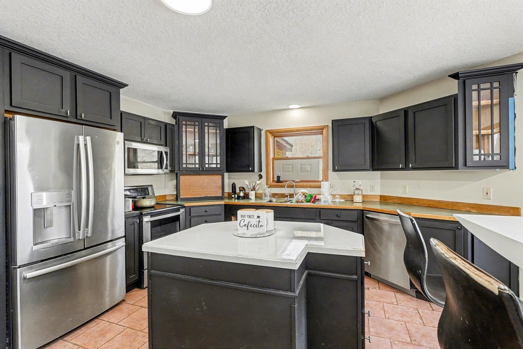635 SE County Line Road, Mount Pleasant, MI 48883 — Photo 8