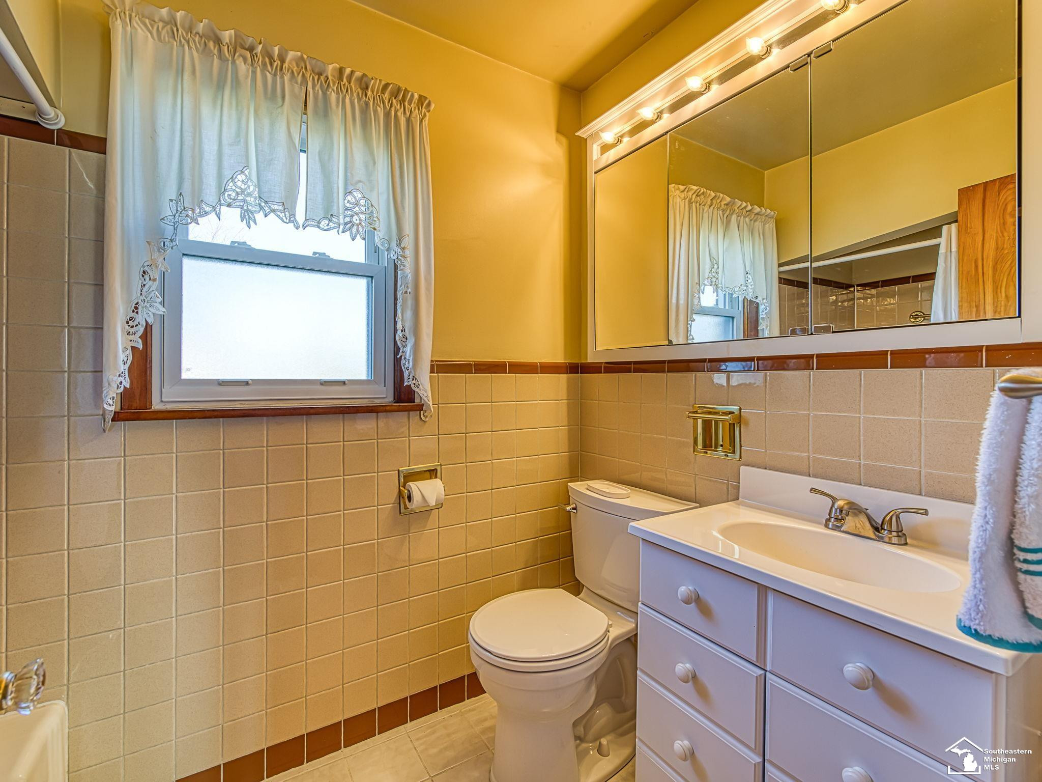 14235 S Dixie Highway, Monroe, MI 48161 — Photo 13