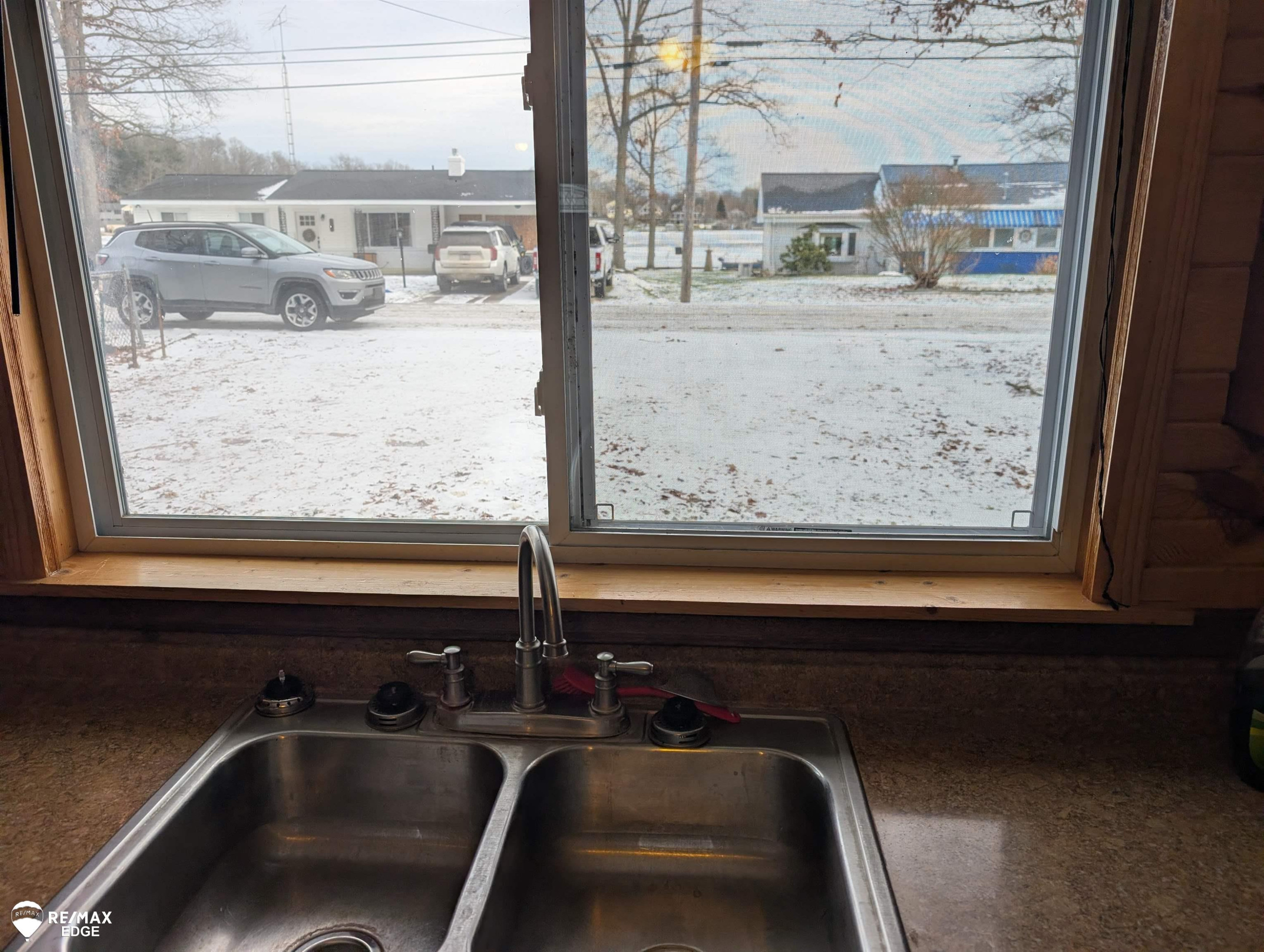 710 Lakeshore Drive, Columbiaville, MI 48421 — Photo 8
