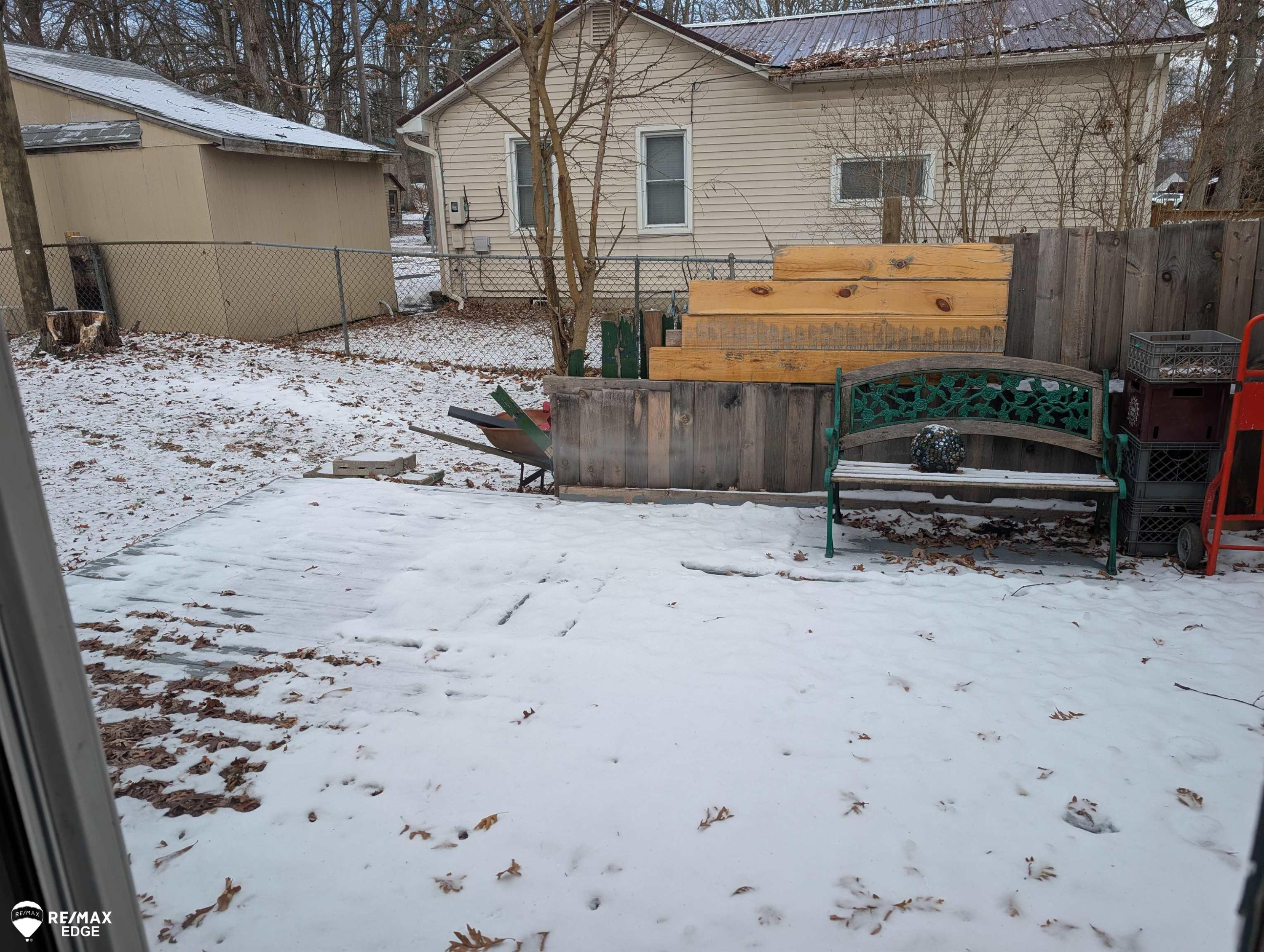710 Lakeshore Drive, Columbiaville, MI 48421 — Photo 37