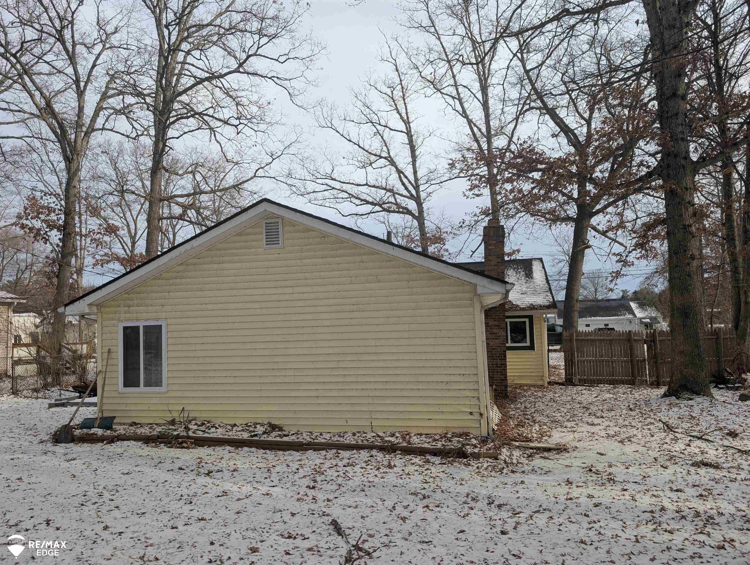 710 Lakeshore Drive, Columbiaville, MI 48421 — Photo 39