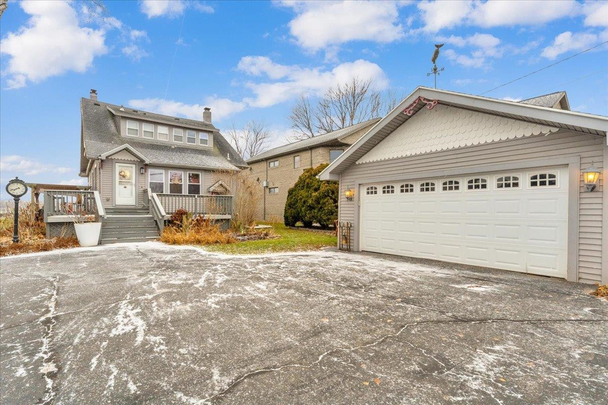 4979 Pointe Tremble Road, Algonac, MI 48001 — Photo 4