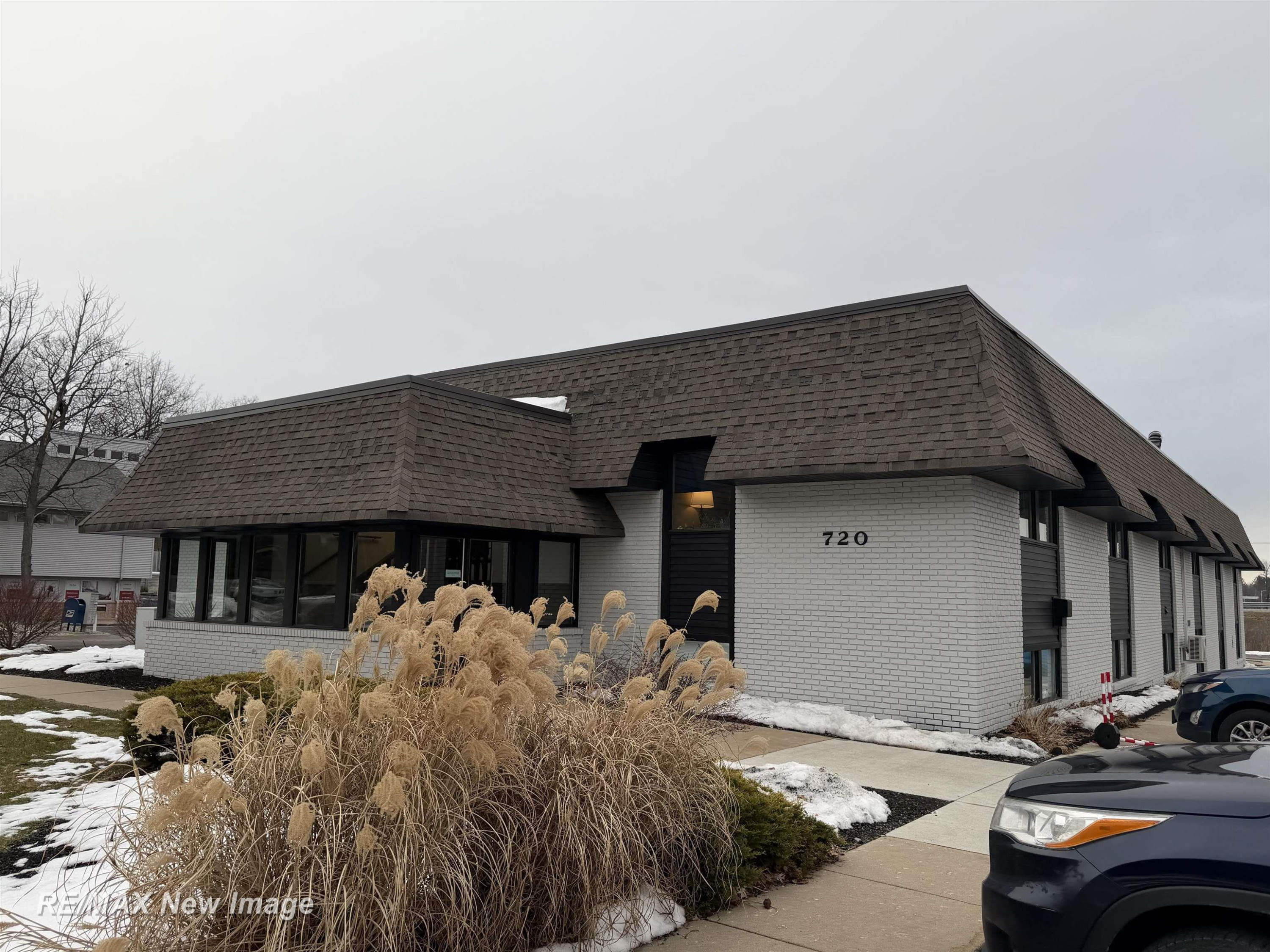 720 W Wackerly Street, Suite 9, Midland, MI 48640 — front exterior