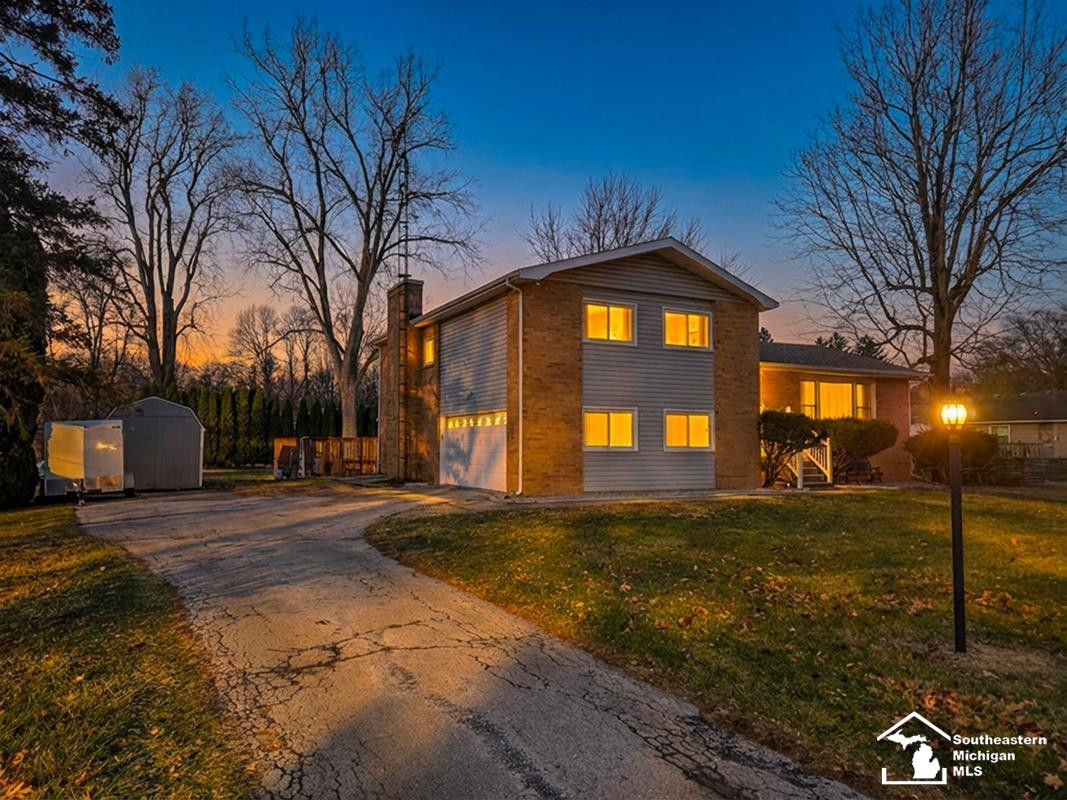 3334 Woodmont Drive, Lambertville, MI 48144 — Photo 6
