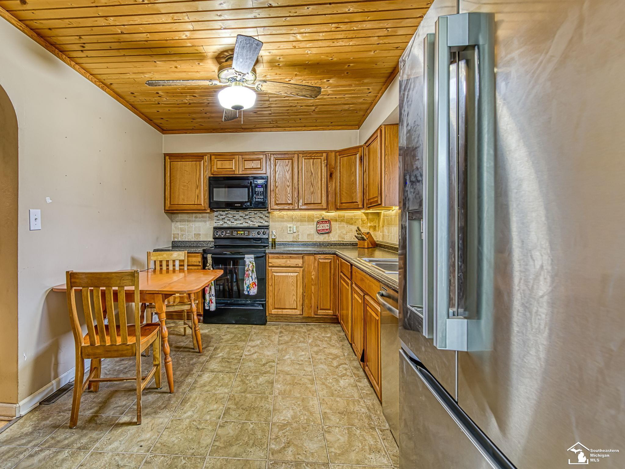 9655 Tecumseh Clinton Highway, Tecumseh, MI 49286 — Photo 18