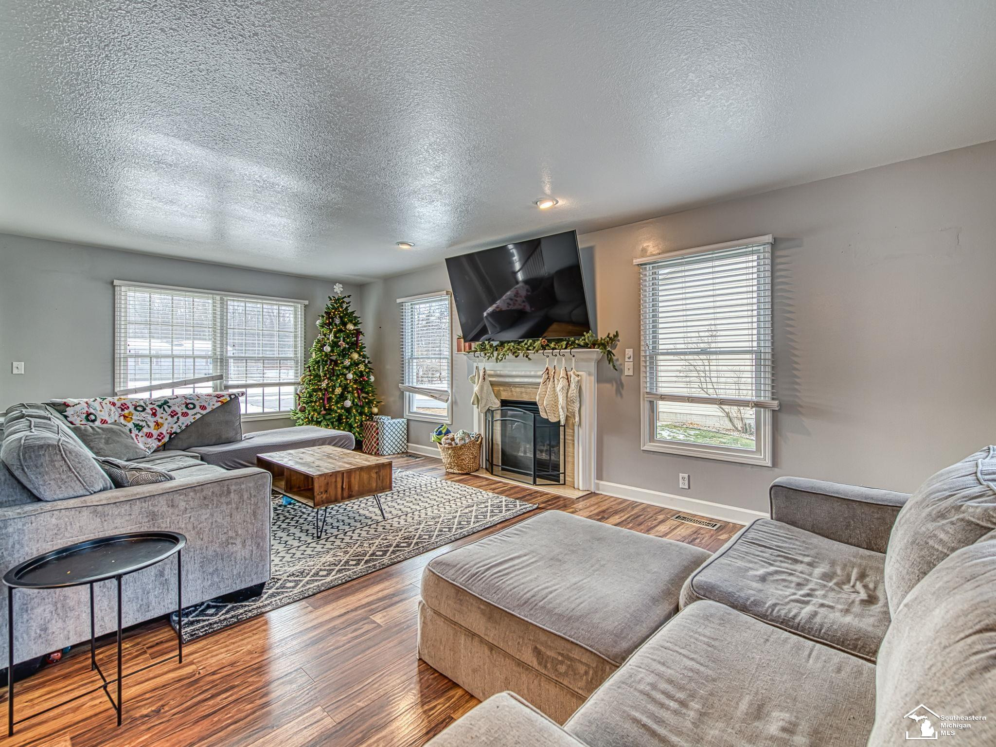5002 Onway Drive, MI 49267 — Photo 11