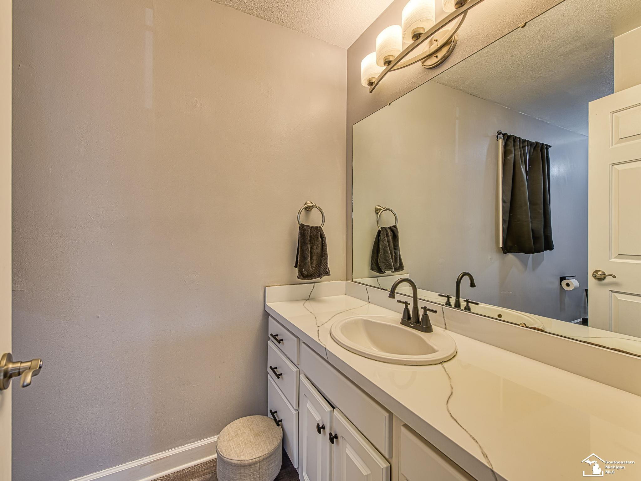 5002 Onway Drive, MI 49267 — Photo 20