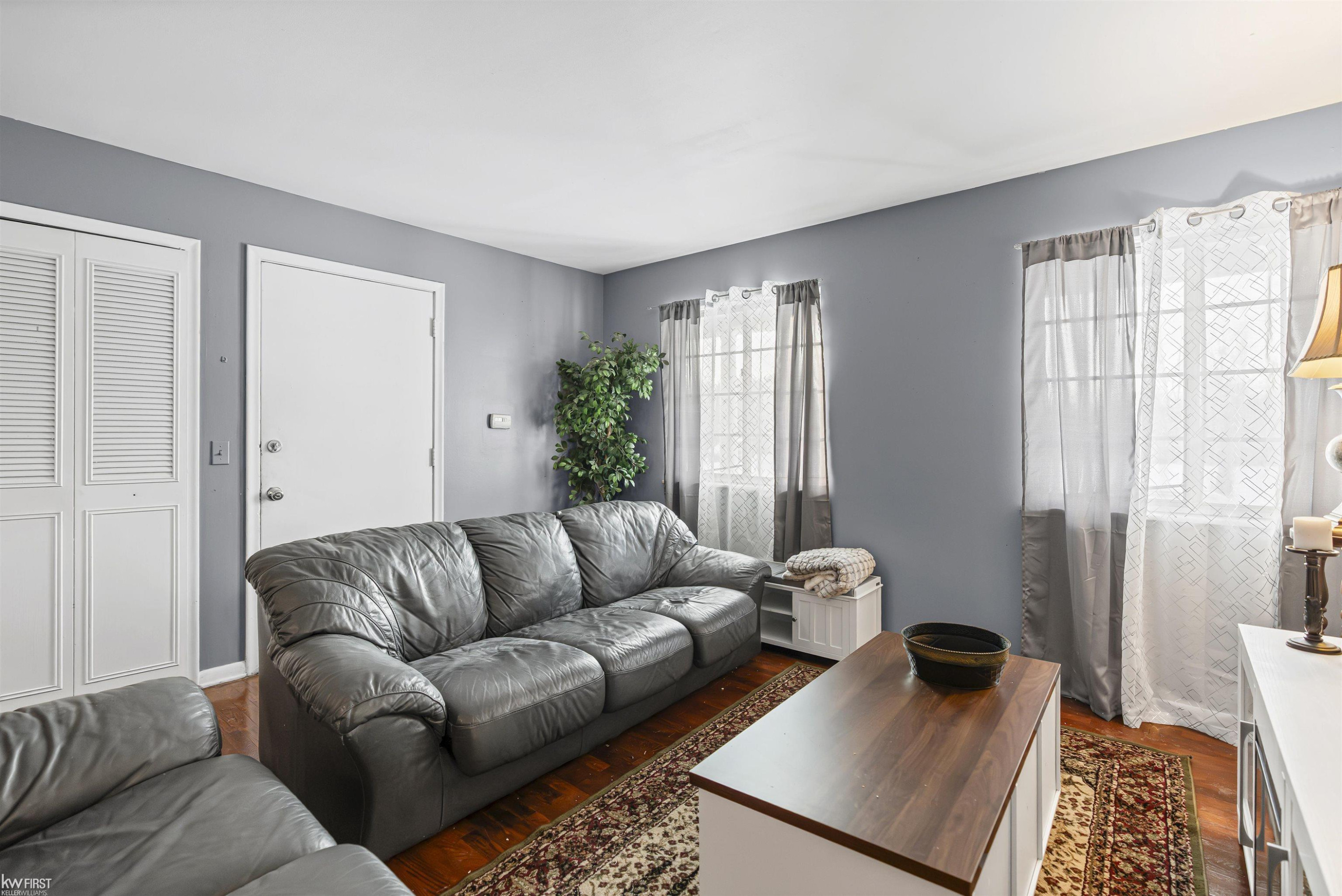 3522 Ridgecliffe Drive, Flint, MI 48532 — Photo 18
