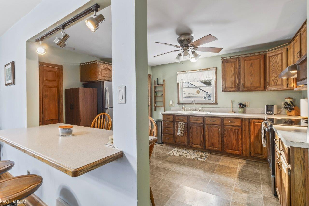69331 Parker Street, MI 48062 — Photo 13