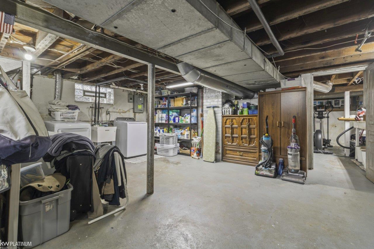 69331 Parker Street, MI 48062 — Photo 30