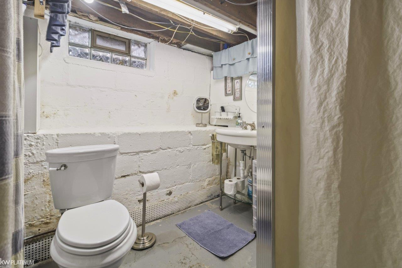 69331 Parker Street, MI 48062 — Photo 32
