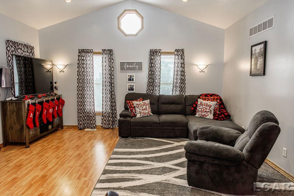 124 W Walnut Road, Morenci, MI 49256 — Photo 10