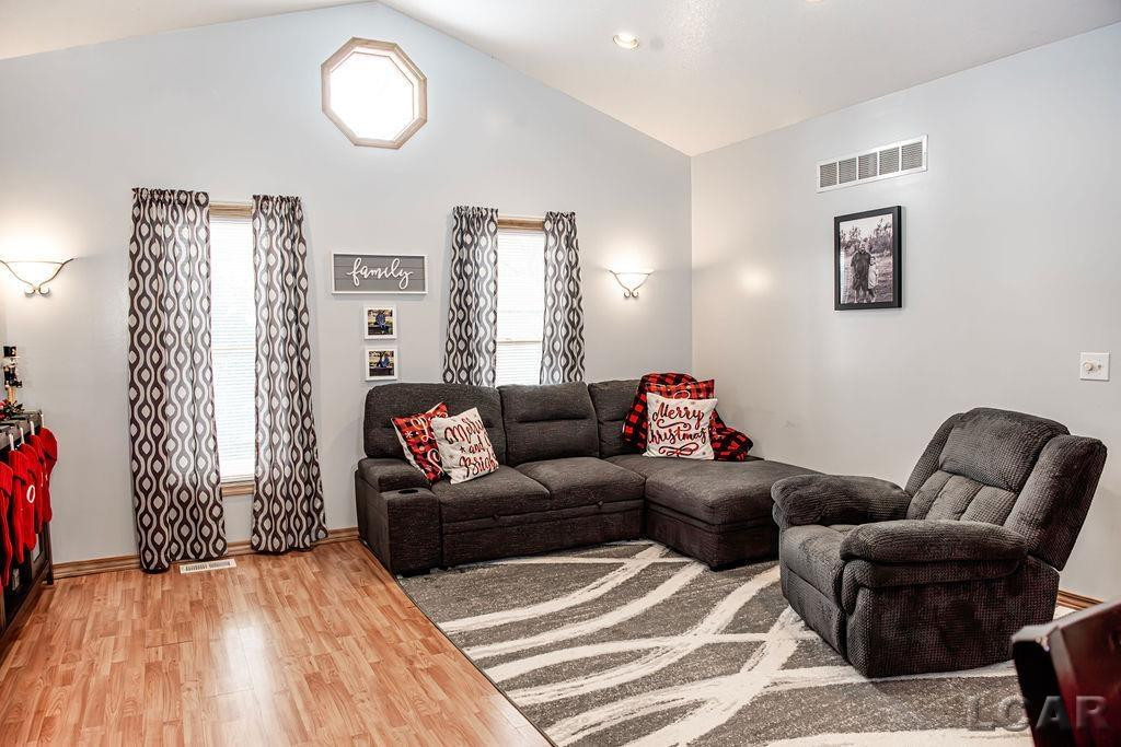 124 W Walnut Road, Morenci, MI 49256 — Photo 11
