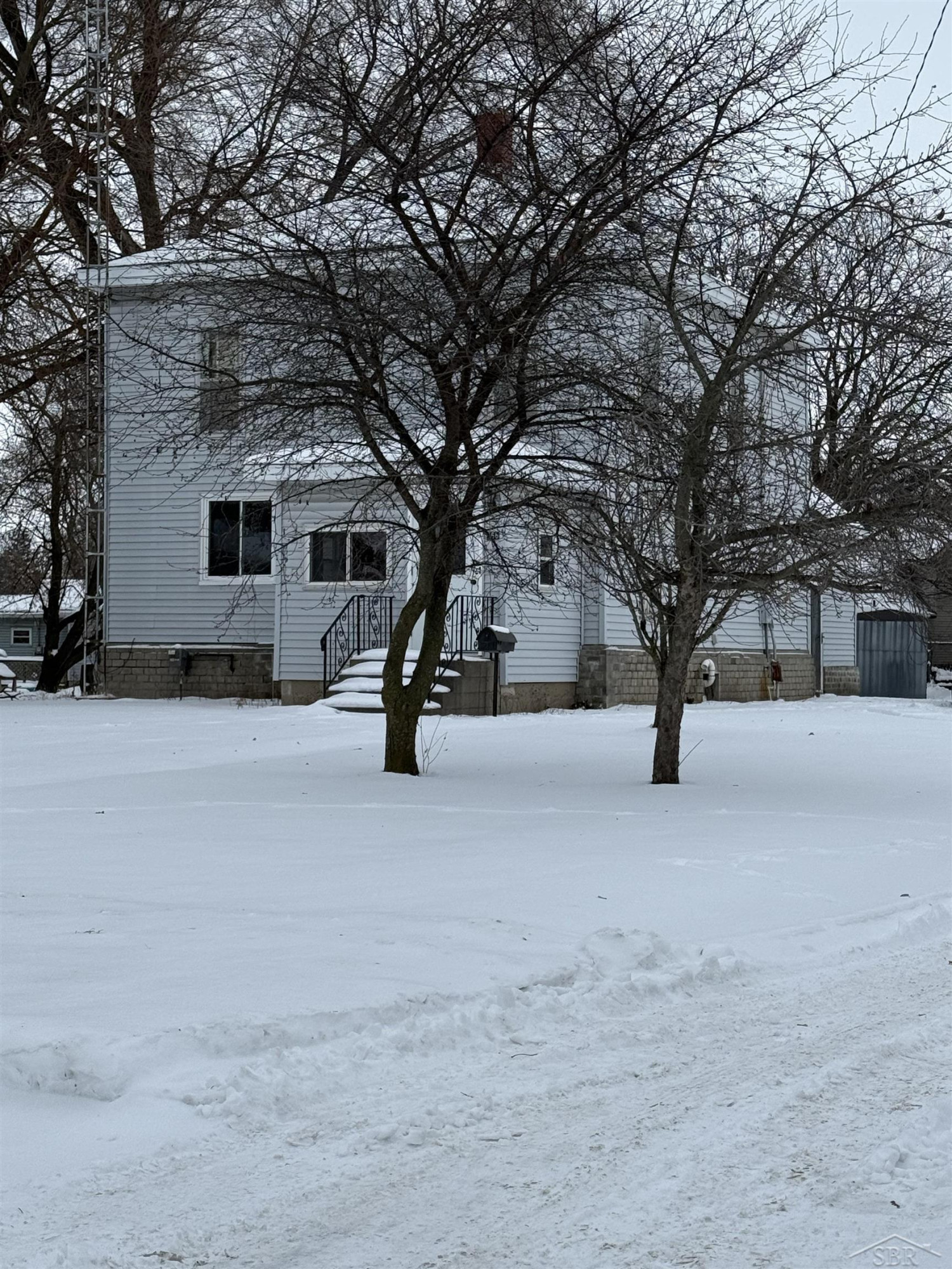 566 N Center Street, Sebewaing, MI 48759 — Photo 2
