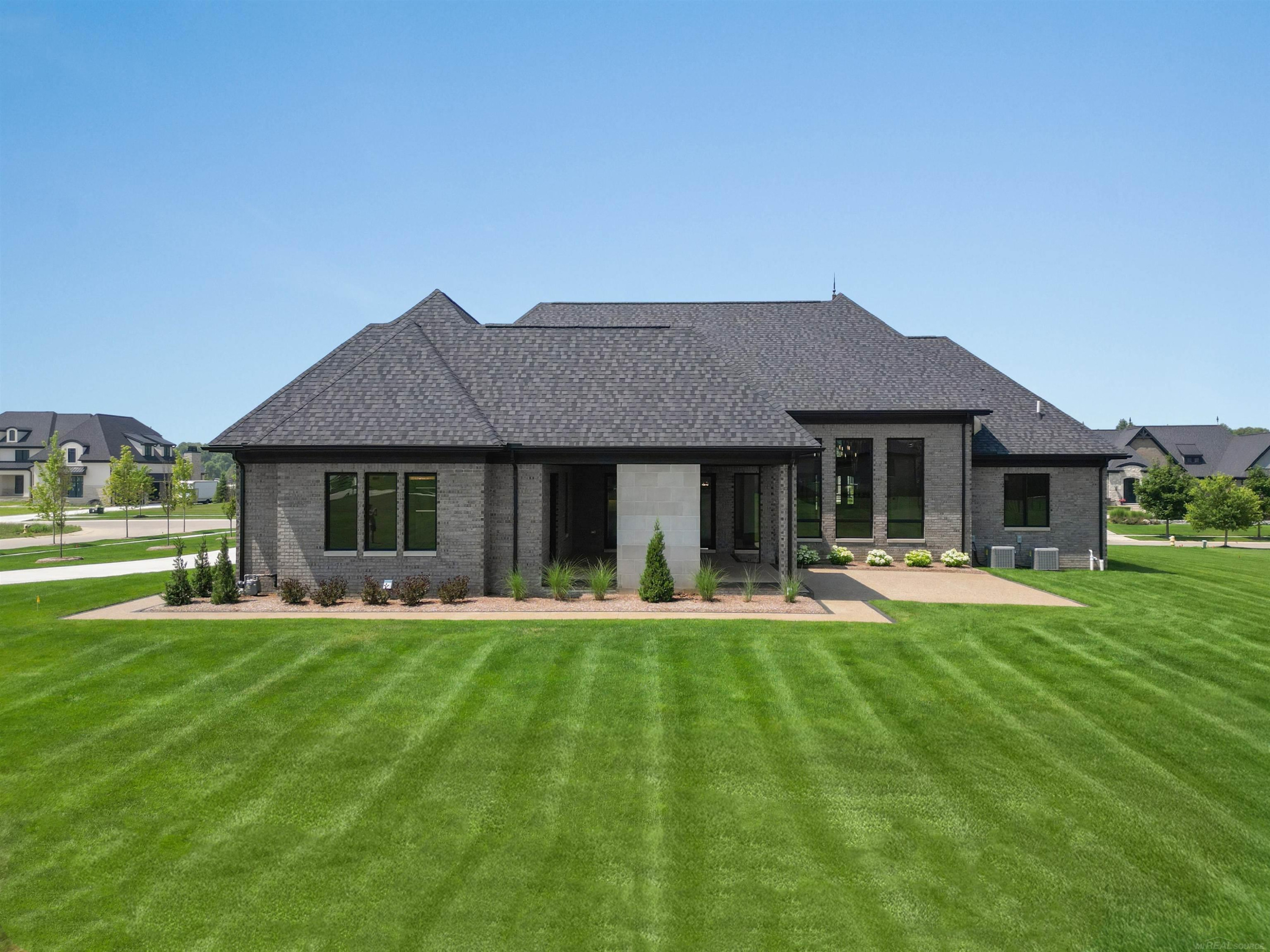 61570 Cotswold Drive, MI — Photo 11