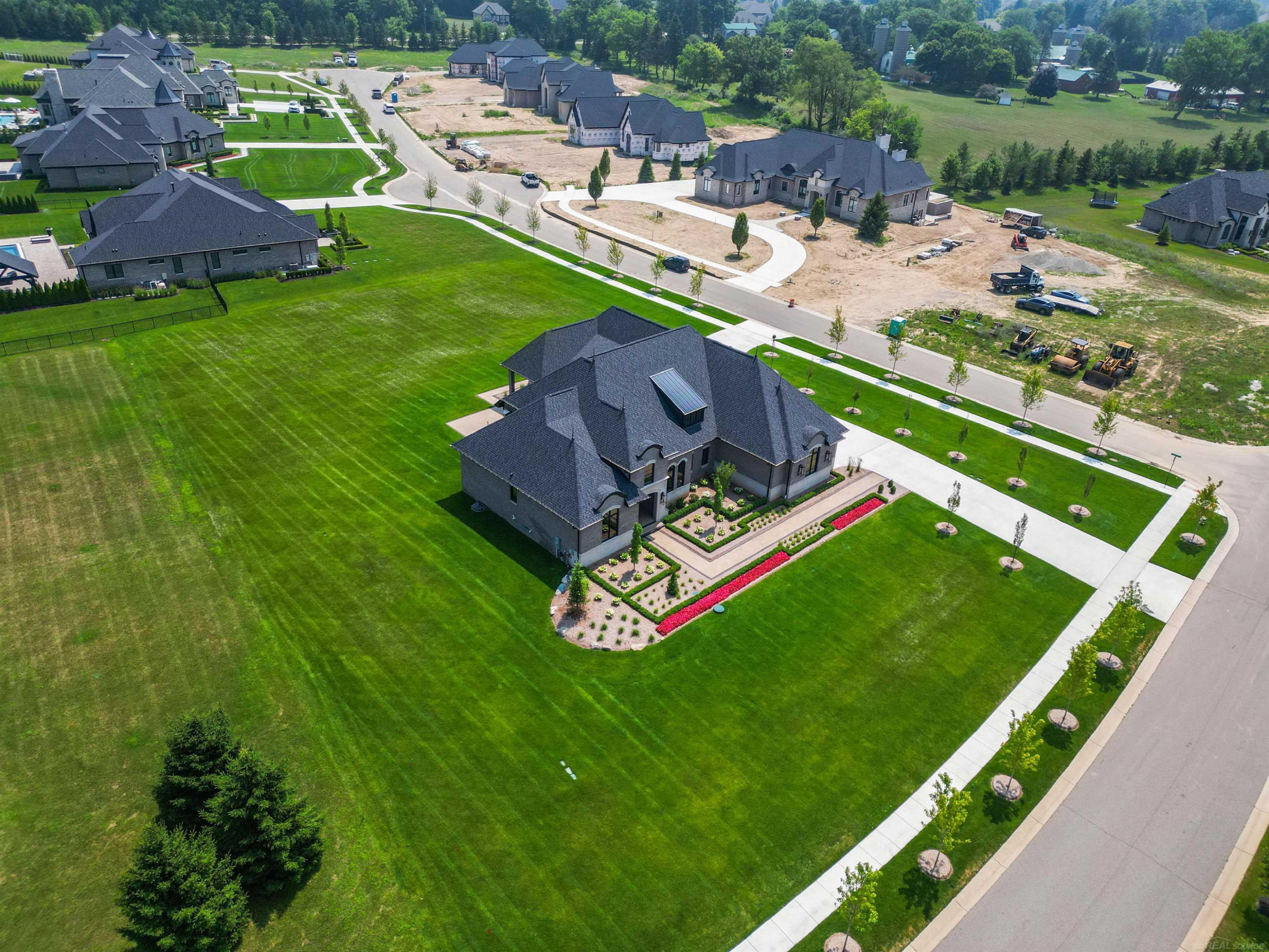 61570 Cotswold Drive, MI — Photo 16